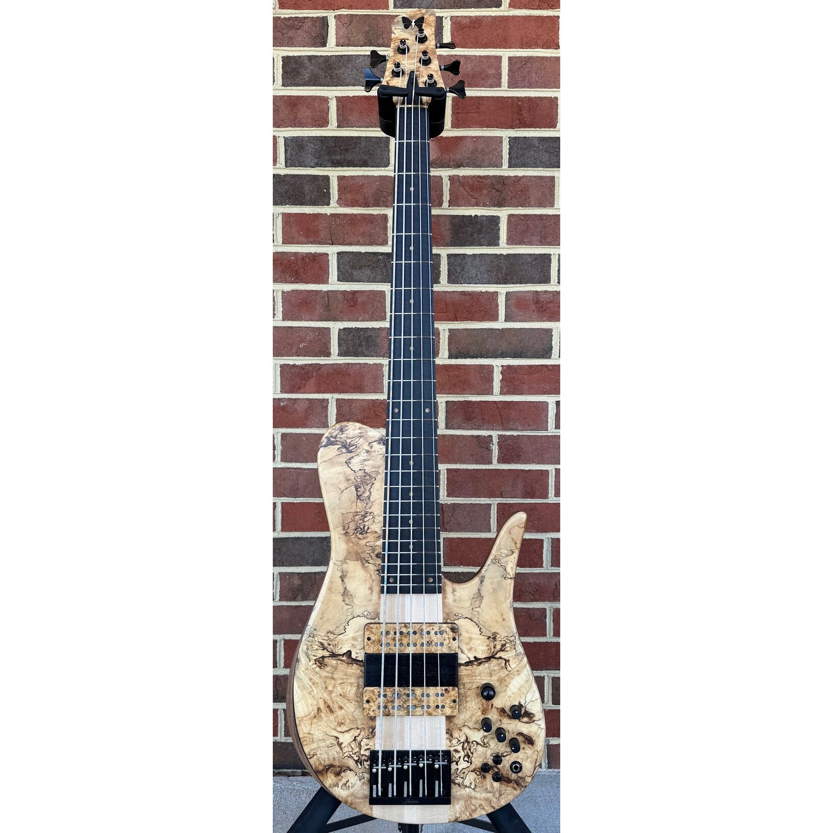 Fodera Fodera Imperial Elite, Chestnut Burl Top, Walnut Body, Alder Tone Block, Flamed Ebony Fretboard, Flamed Ebony Ramp, Chestnut Dot Inlays, Fodera/Duncan Dual Coil Pickups, Hardshell Case