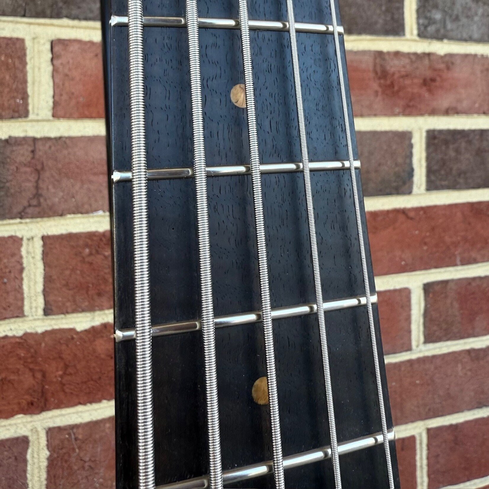 Fodera Fodera Imperial Elite, Chestnut Burl Top, Walnut Body, Alder Tone Block, Flamed Ebony Fretboard, Flamed Ebony Ramp, Chestnut Dot Inlays, Fodera/Duncan Dual Coil Pickups, Hardshell Case