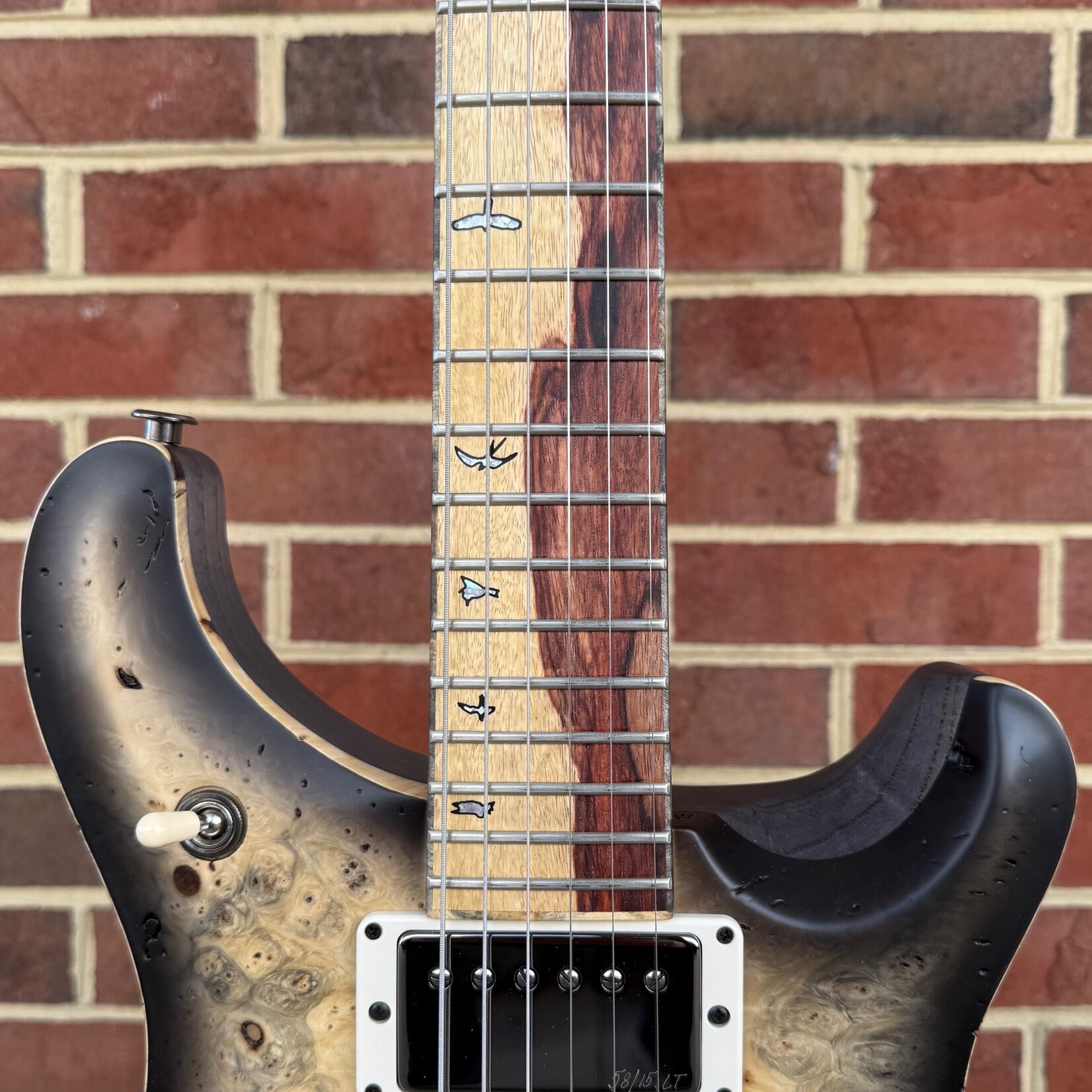 Paul Reed Smith Paul Reed Smith Private Stock #11942 , McCarty 594 Tremolo, Buckeye Burl Top, Swamp Ash Body, Hormigo Neck, Hormigo Fretboard, Smoked Black Hardware, Hardshell Case