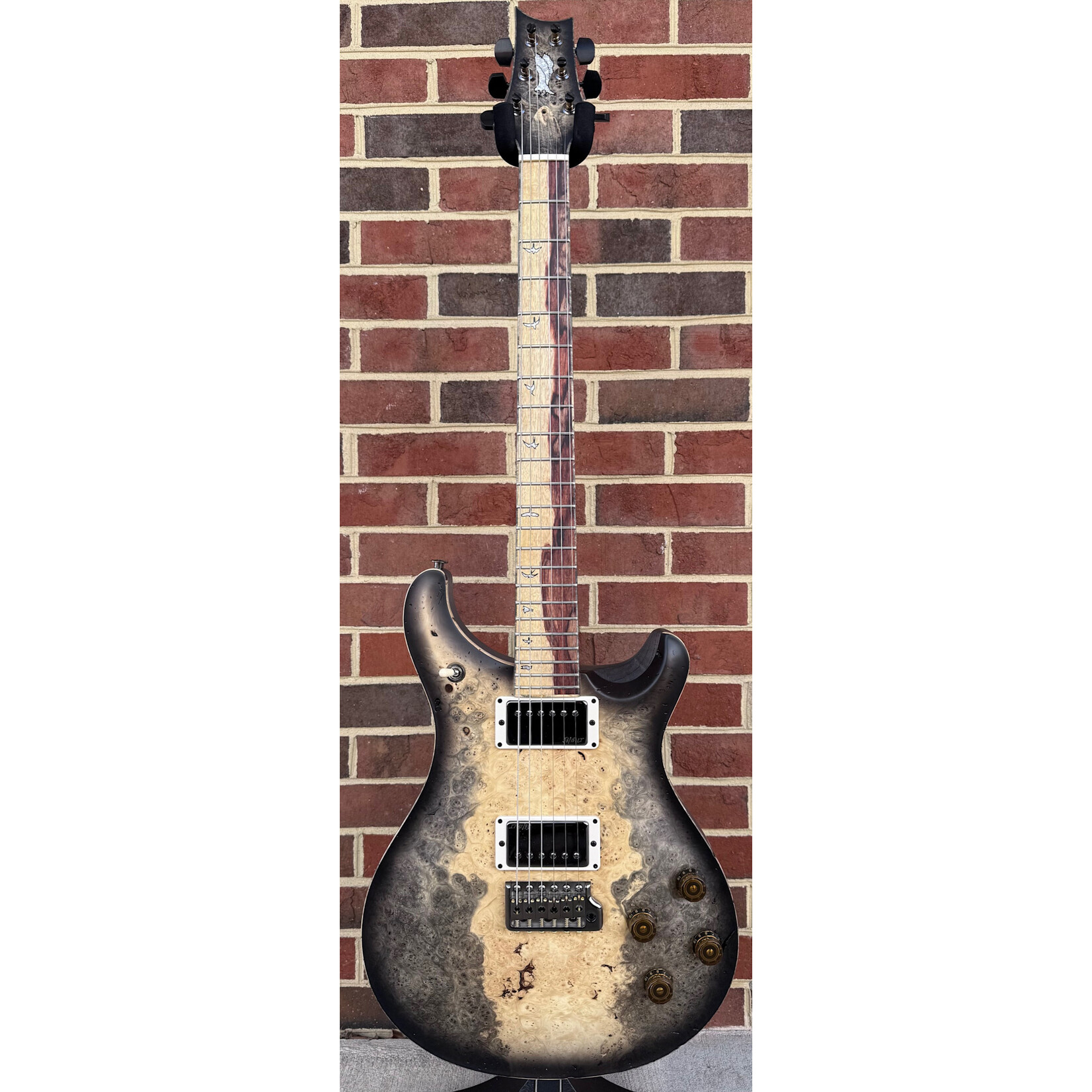 Paul Reed Smith Paul Reed Smith Private Stock #11942 , McCarty 594 Tremolo, Buckeye Burl Top, Swamp Ash Body, Hormigo Neck, Hormigo Fretboard, Smoked Black Hardware, Hardshell Case