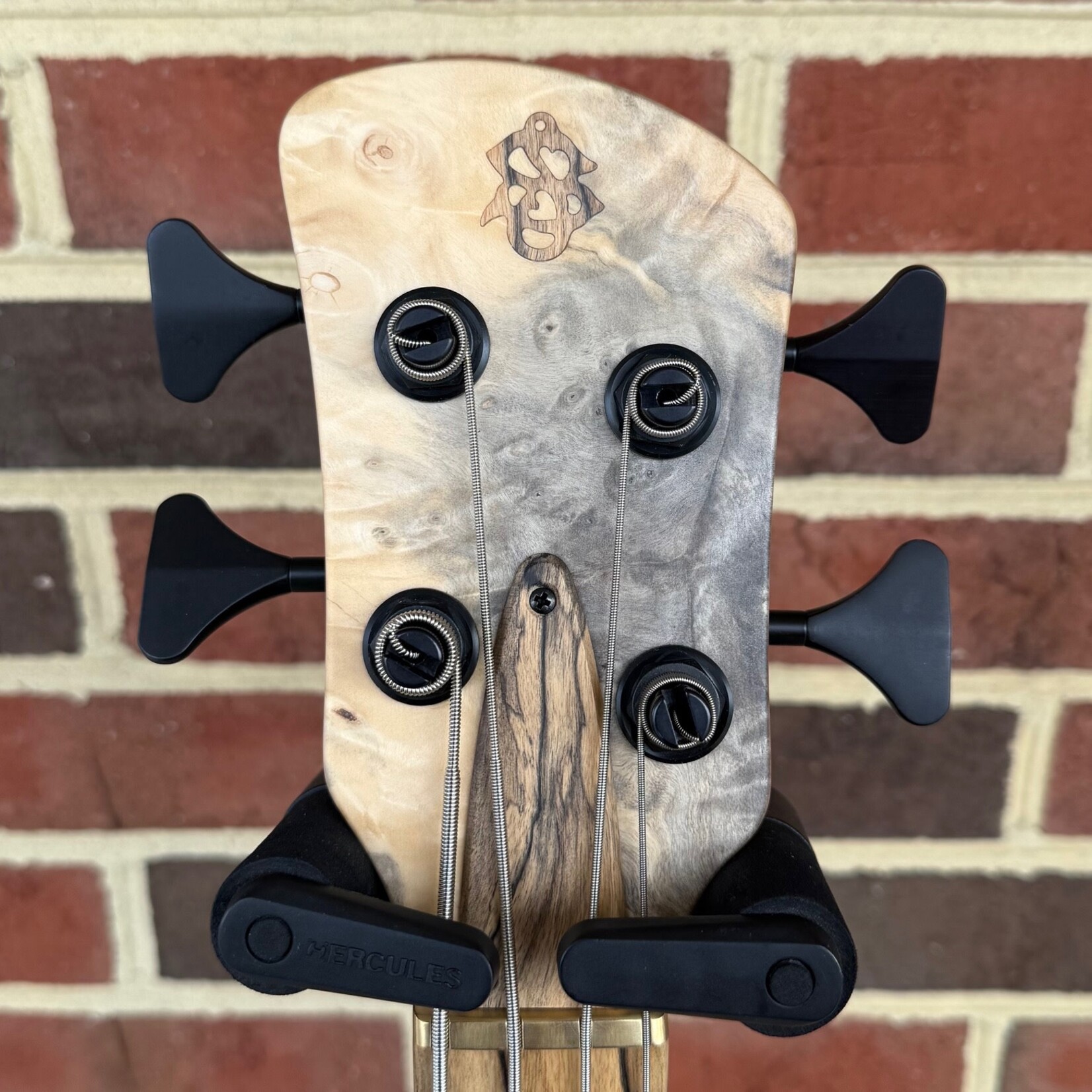 Spector Spector USA NS-4X, Buckeye Burl Top, Swamp Ash Body, 3pc Maple Neck, Pale Moon Ebony Fretboard, Black Mother of Pearl Inlays, Matching Headstock, EMG 35DCX Pickups, HAZ 18-volt Preamp, Spector Deluxe Gig Bag