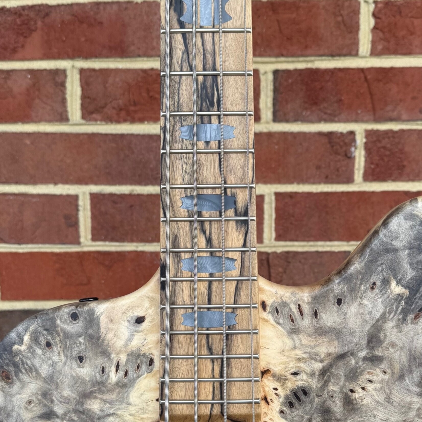 Spector Spector USA NS-4X, Buckeye Burl Top, Swamp Ash Body, 3pc Maple Neck, Pale Moon Ebony Fretboard, Black Mother of Pearl Inlays, Matching Headstock, EMG 35DCX Pickups, HAZ 18-volt Preamp, Spector Deluxe Gig Bag