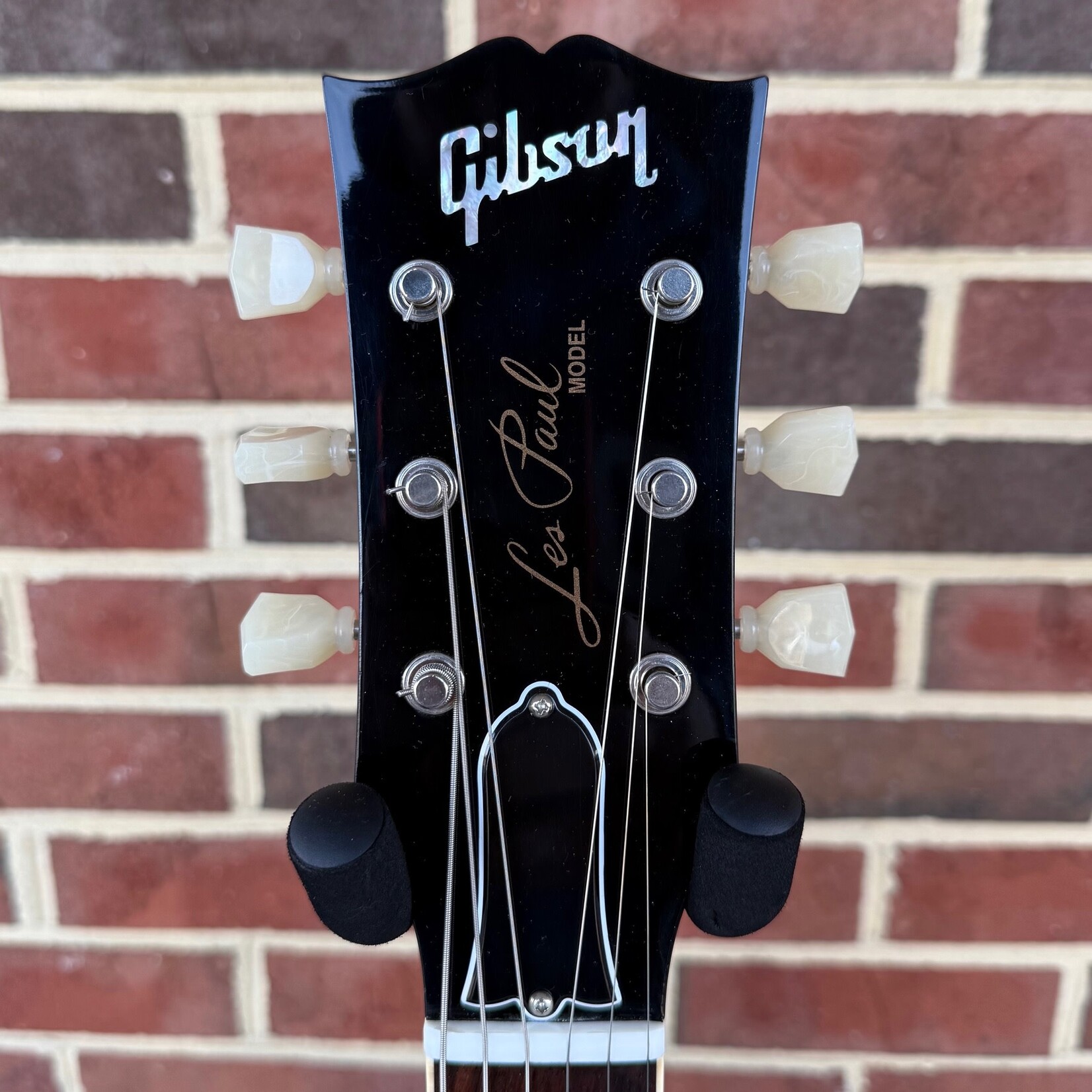 Gibson Custom Modern Les Paul Standard, 2017 Limited Edition, Trans Amber, Hardshell Case (USED)