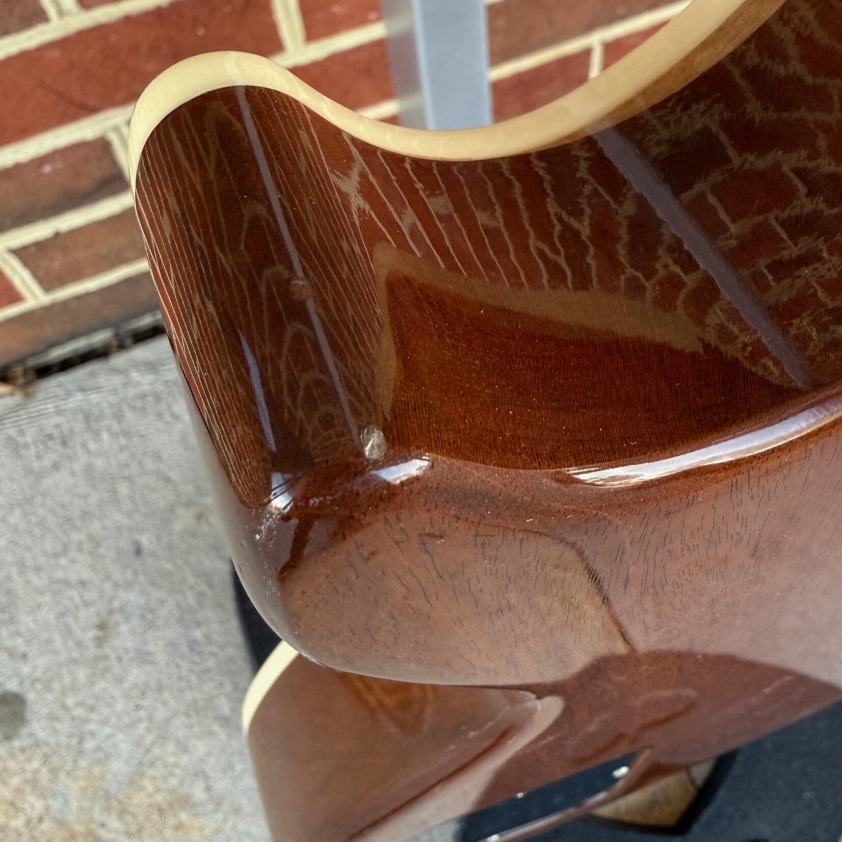 Gibson Custom Modern Les Paul Standard, 2017 Limited Edition, Trans Amber, Hardshell Case (USED)