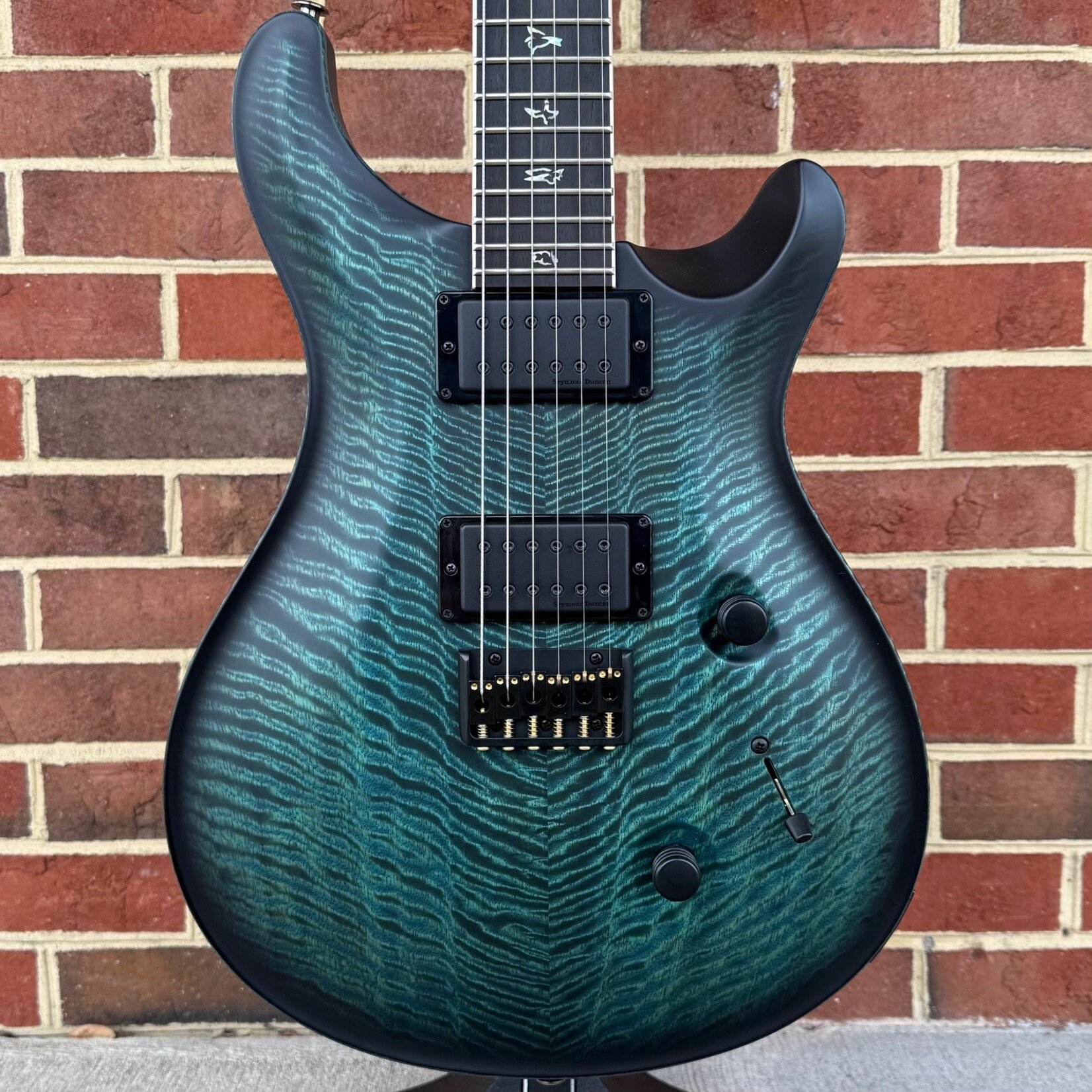 Paul Reed Smith Paul Reed Smith Mark Holcomb Signature, Cobalt Smokeburst, Flamed Mango Top, Mahogany Body, Maple Neck, Gaboon Ebony Fretboard, Hardshell Case