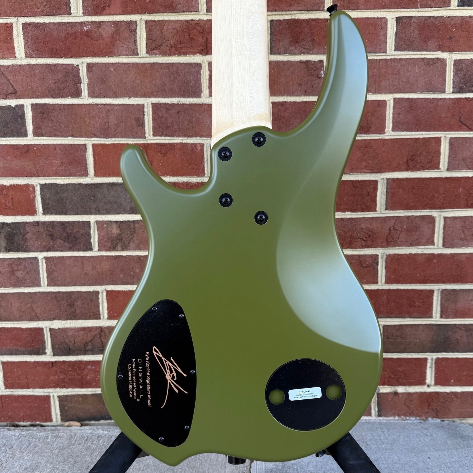 Dingwall Dingwall Kyle Konkiel Signature Model, Limited Edition, Matte Army Green, Alder Body, Maple Neck, Rosewood Fretboard, EMG Preamp, Dingwall Gig Bag, SN# 20003