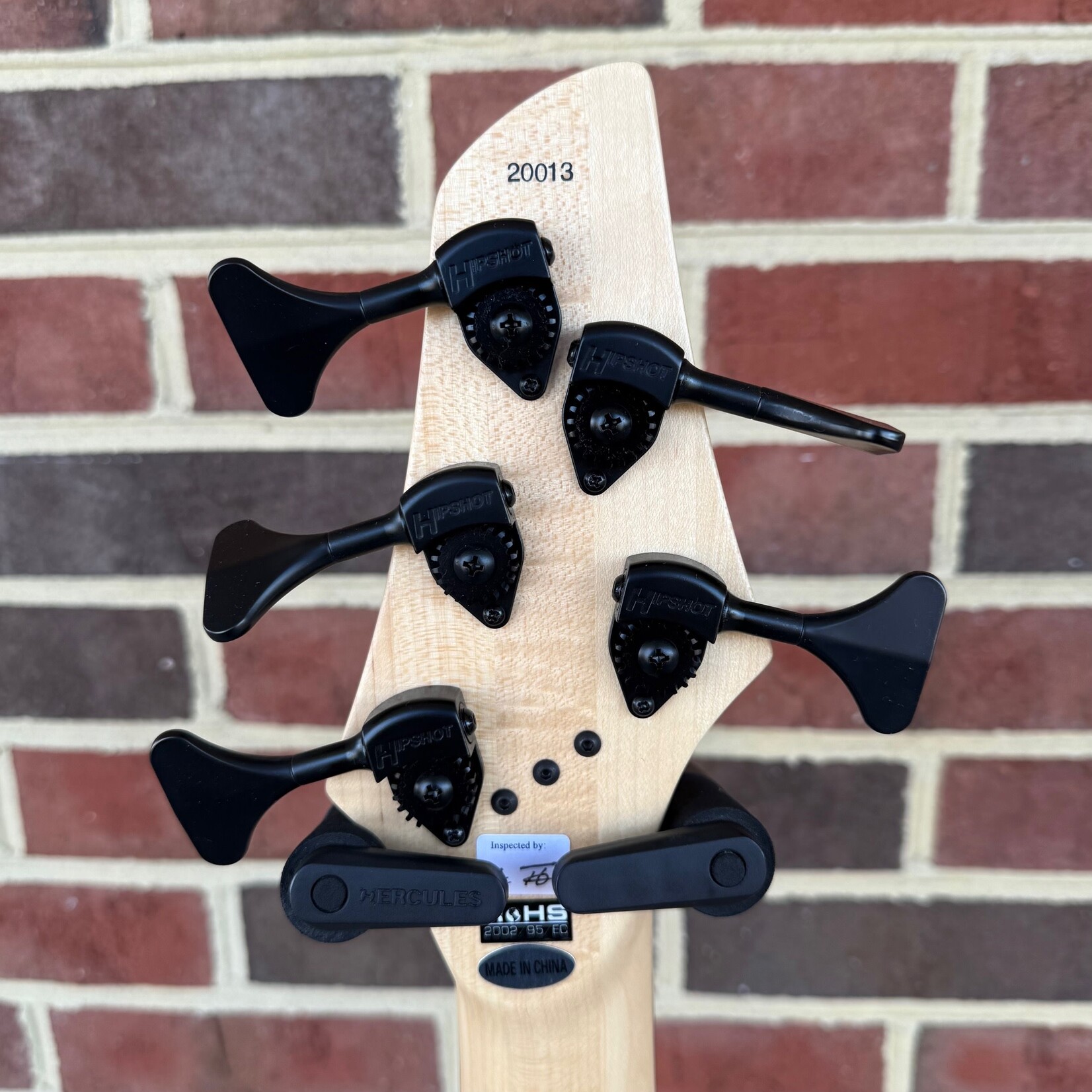 Dingwall Dingwall Kyle Konkiel Signature Model, Limited Edition, Matte Army Green, Alder Body, Maple Neck, Rosewood Fretboard, EMG Preamp, Dingwall Gig Bag, SN# 20013