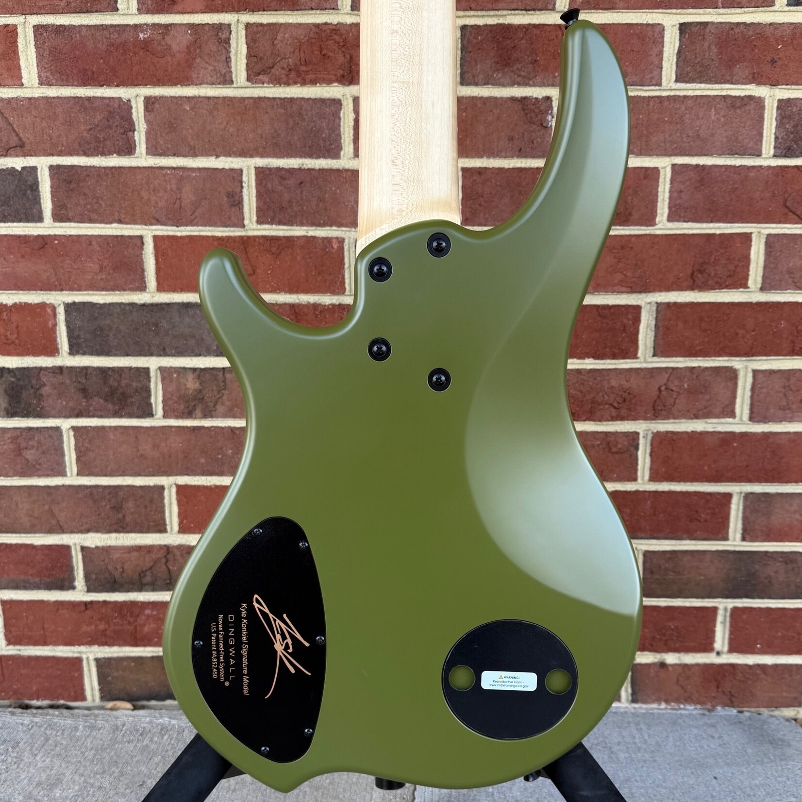 Dingwall Dingwall Kyle Konkiel Signature Model, Limited Edition, Matte Army Green, Alder Body, Maple Neck, Rosewood Fretboard, EMG Preamp, Dingwall Gig Bag, SN# 20013