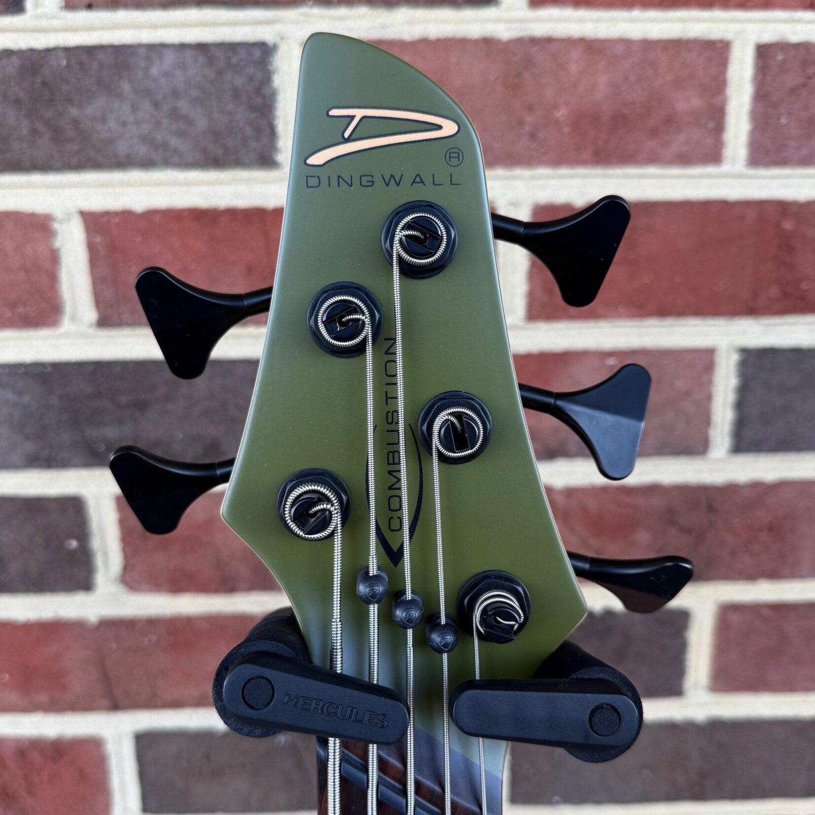 Dingwall Dingwall Kyle Konkiel Signature Model, Limited Edition, Matte Army Green, Alder Body, Maple Neck, Rosewood Fretboard, EMG Preamp, Dingwall Gig Bag, SN# 20017