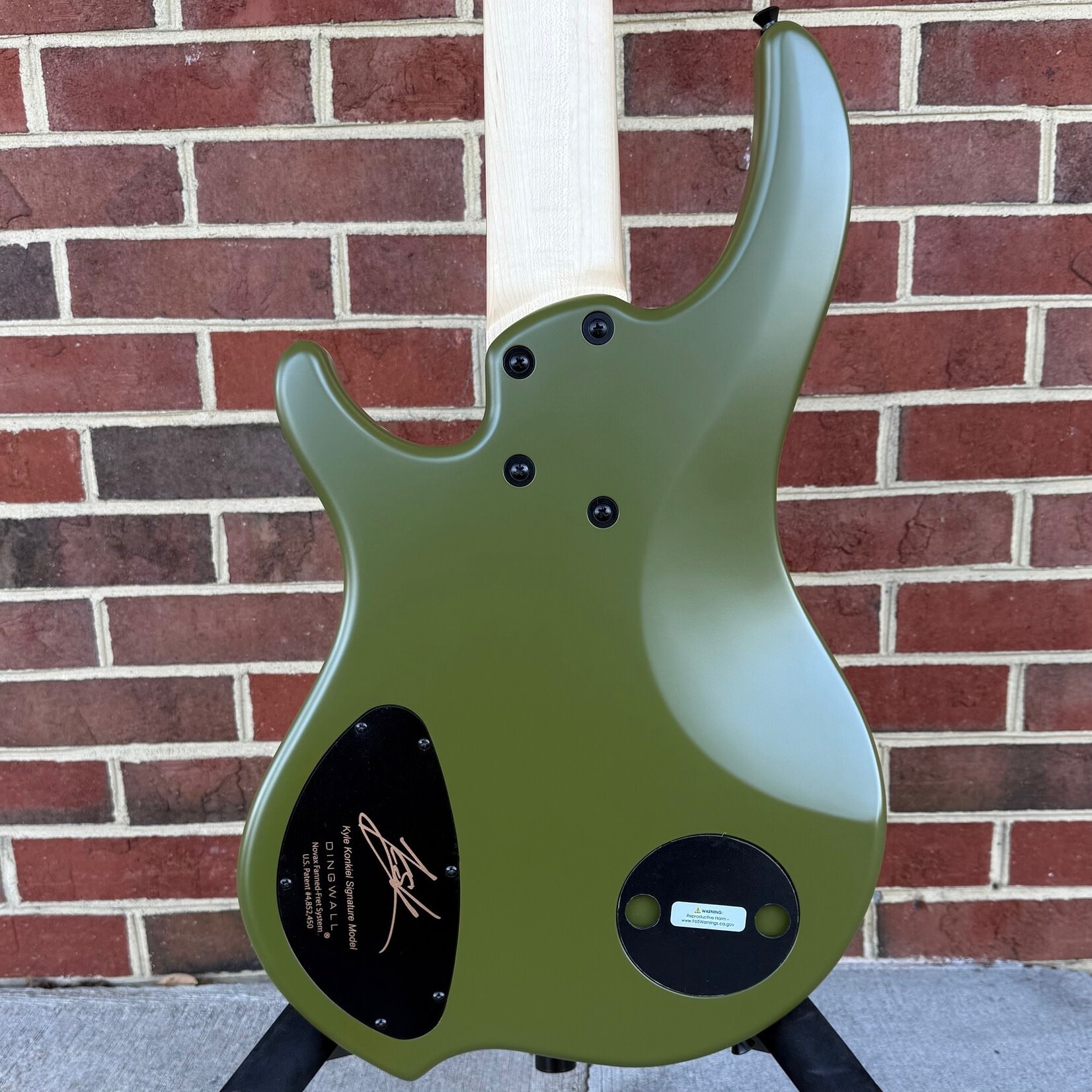 Dingwall Dingwall Kyle Konkiel Signature Model, Limited Edition, Matte Army Green, Alder Body, Maple Neck, Rosewood Fretboard, EMG Preamp, Dingwall Gig Bag, SN# 20017