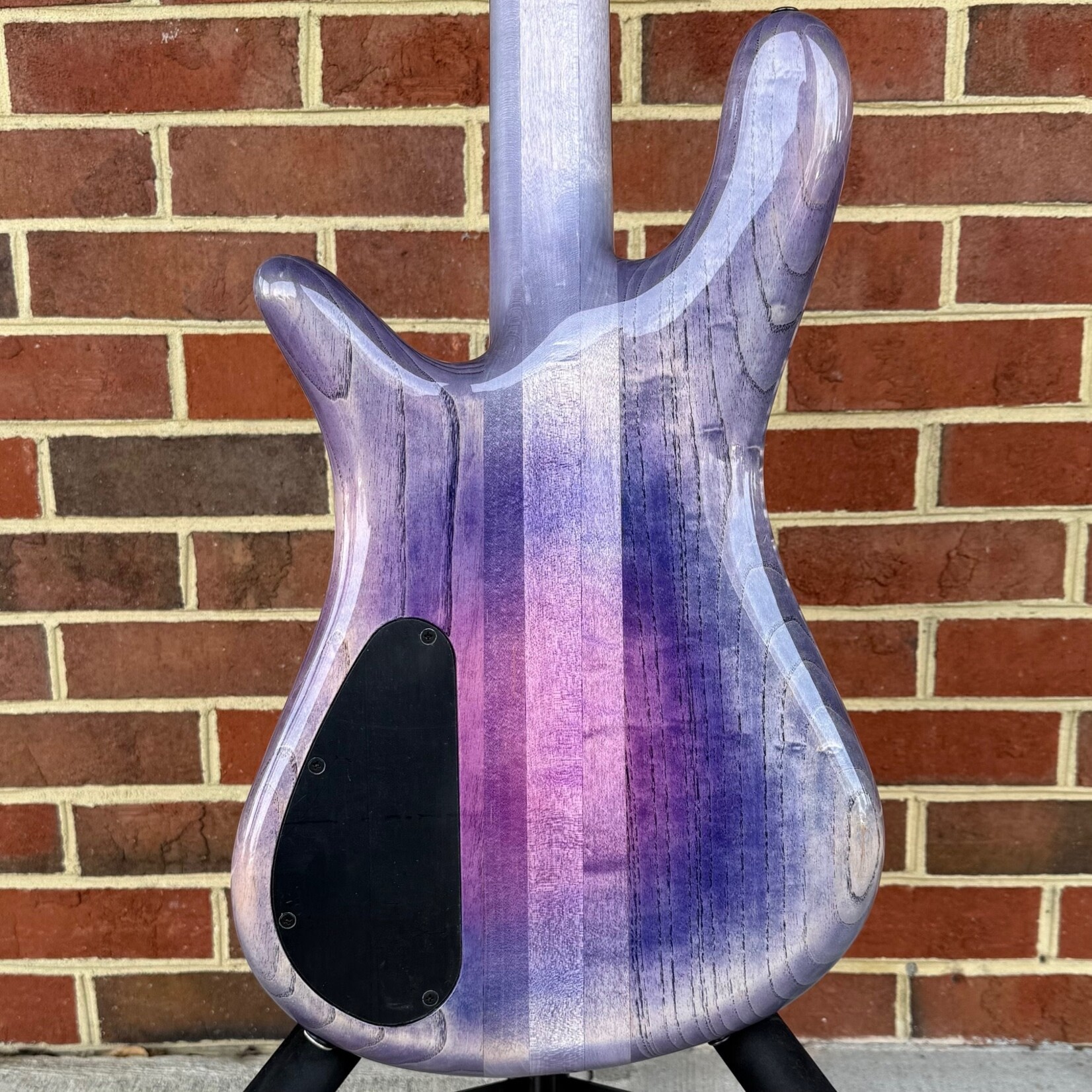 Spector Spector USA NS-2, Jazzberry, Premium Quilted Maple Top, Flamed Ebony Fretboard, EMG PX/JX Set, HAZ 9v, TSA Case