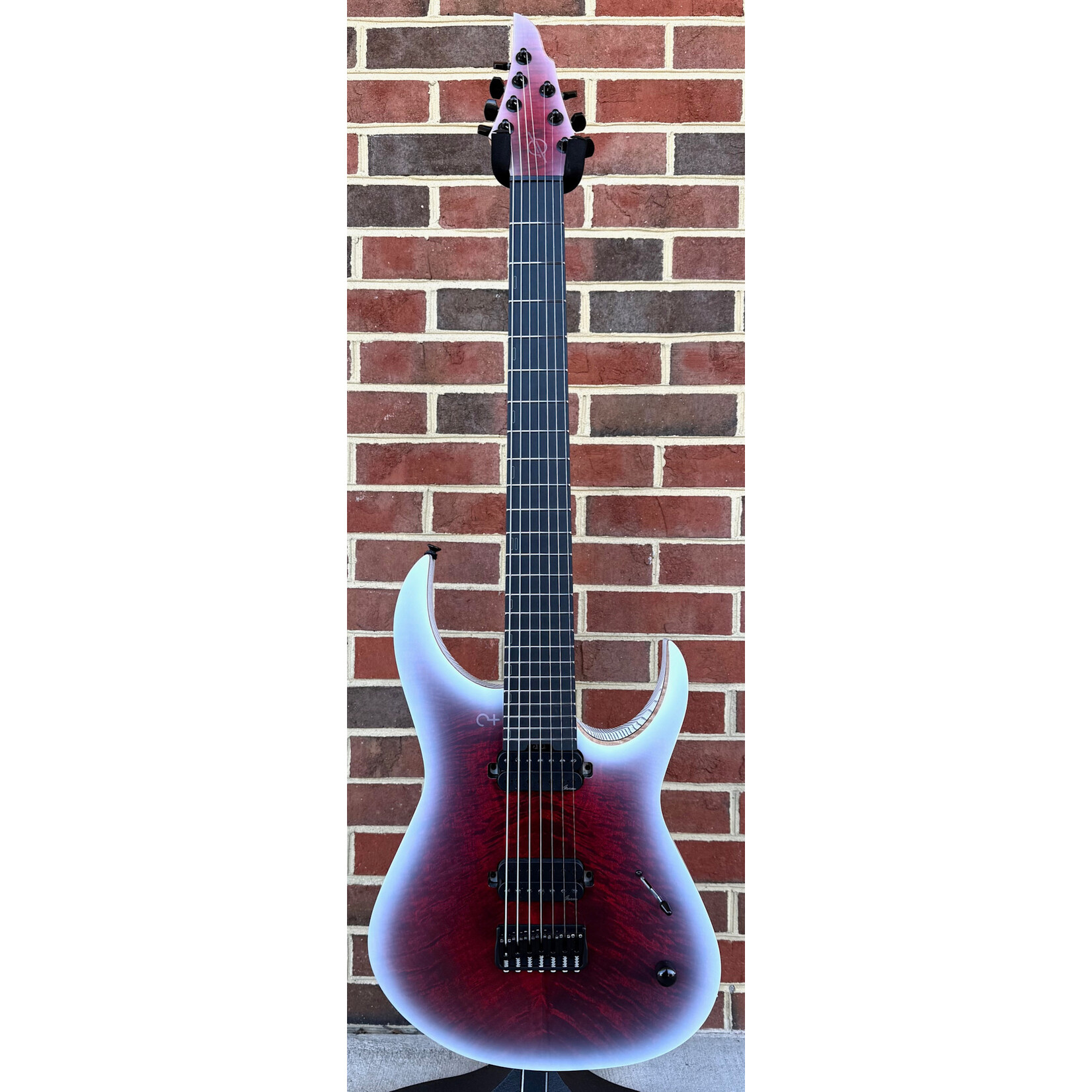 Infinia Guitars Infinia Ceres, 7 String, Scarlet Halo, Quilted Maple Top, White Back, Deluxe Gig Bag