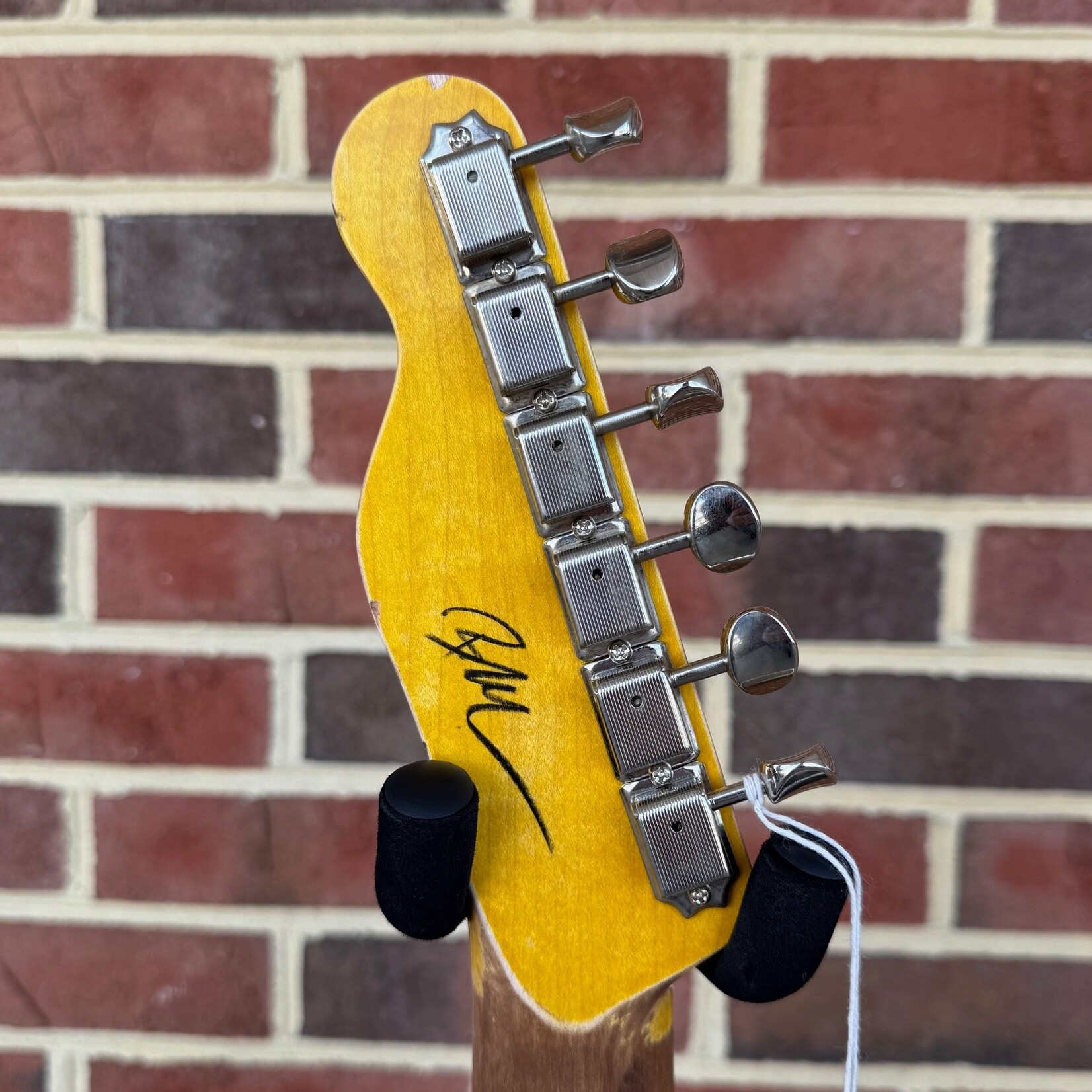Nash Nash T-52, Butterscotch Blonde, Heavy Aging, Ash Body, Lollar Pickups, Hardshell Case