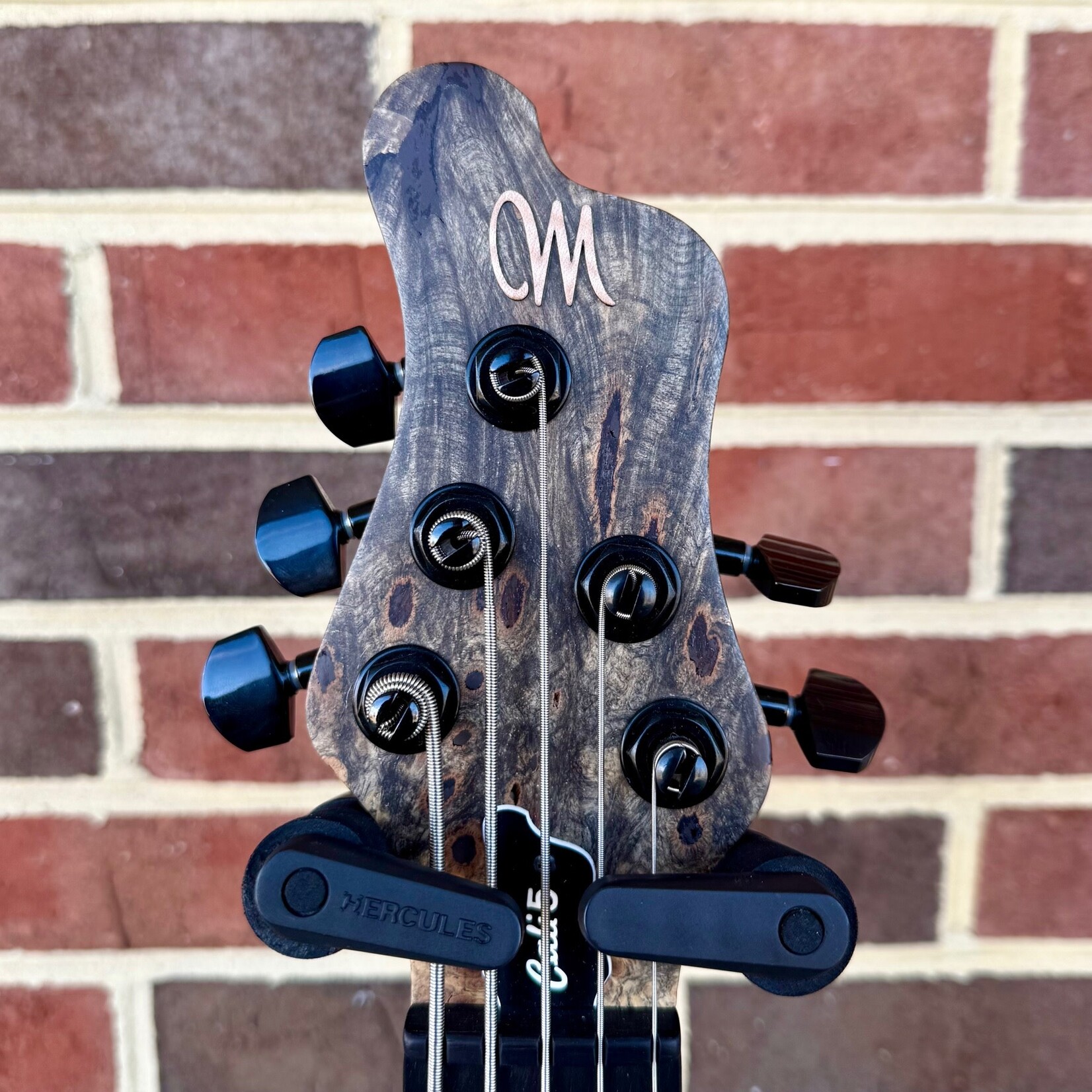 Mayones Mayones Cali 5, NAMM 2026 49/50, Buckeye Burl Top, Swamp Ash Body, 11ply Wenge/Mahogany/Purpleheart/Maple Neck, Velvetrone Noble 5 Pickup, Mayones Hybrid Case