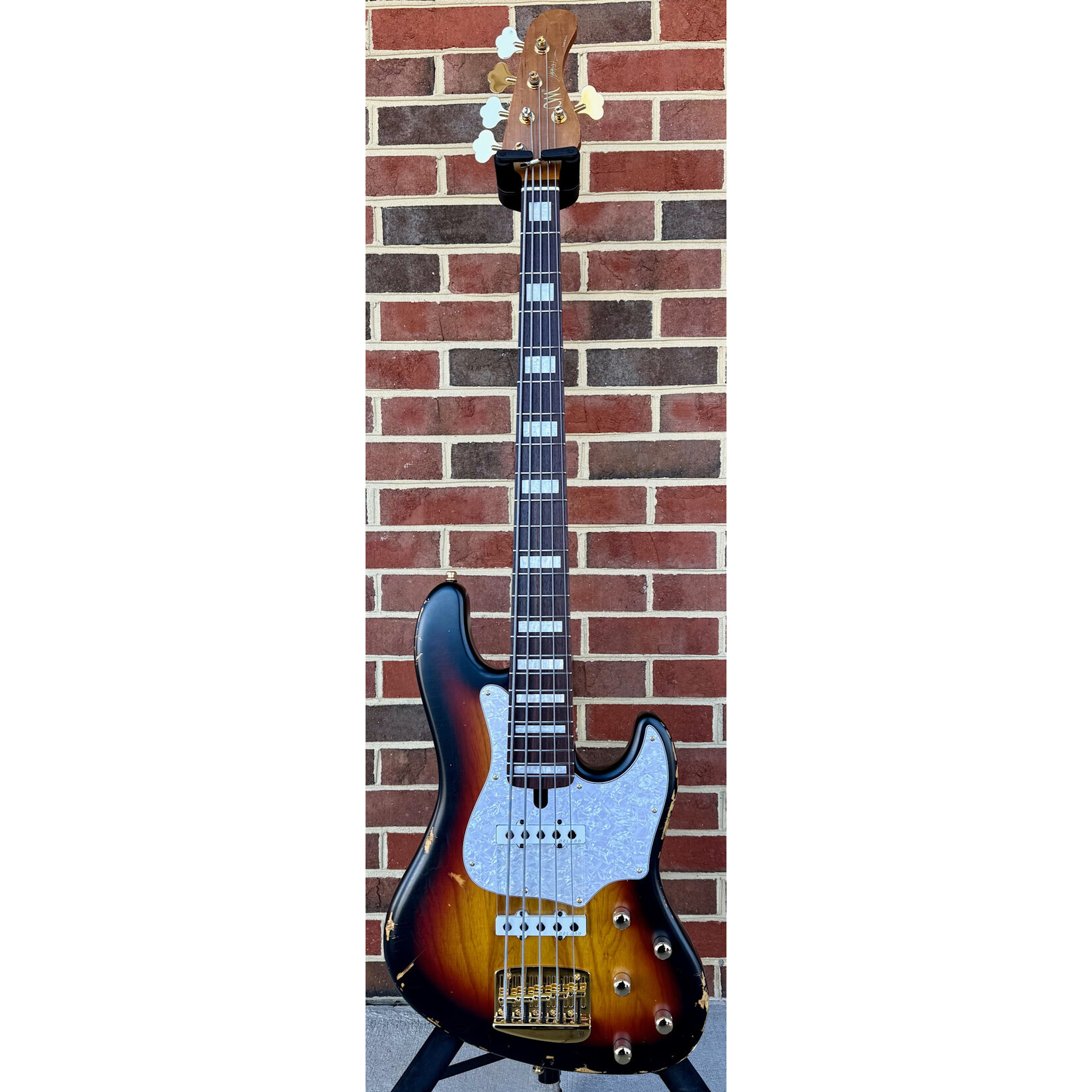 Mayones Mayones Jabba HF Aged 5, NAMM 2026 16/50, Sunburst, Swamp Ash Body, 1pc Maple TEW Neck, Rosewood Fretboard, Block Inlays, Clear Acrylic Ramp, Mayones Double Deck Bass Case