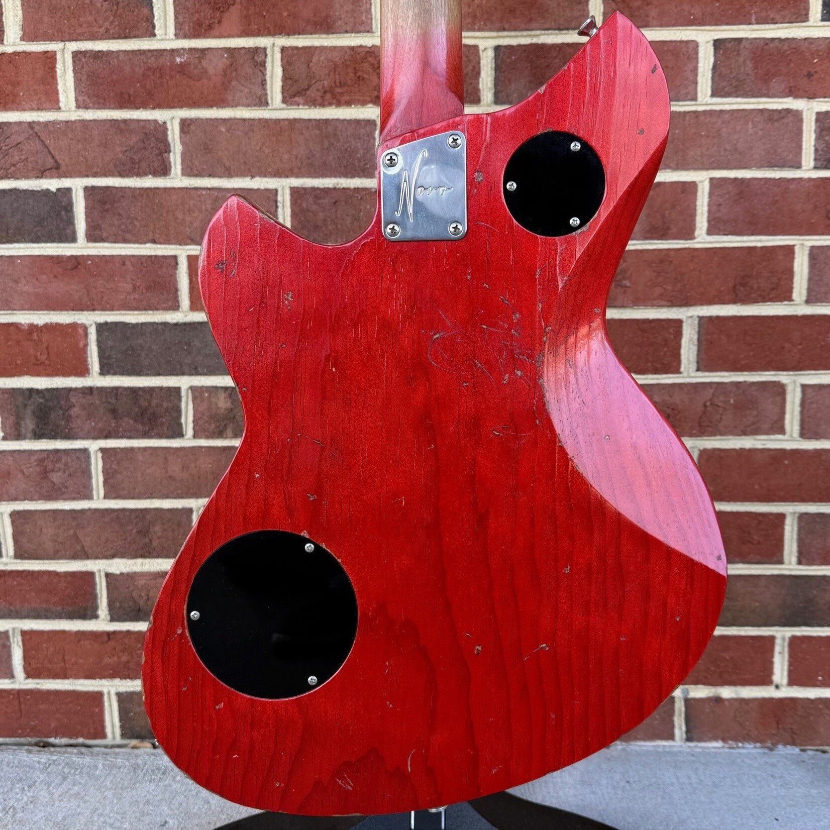 Novo Guitars Novo Guitars Serus Chambered H2 Dealer LTD, Faded Tea Burst, Flame Maple Top, Tempered Pine Body, Lollar Low-Wind Imperial Pickups, Novo Deluxe Gig Bag