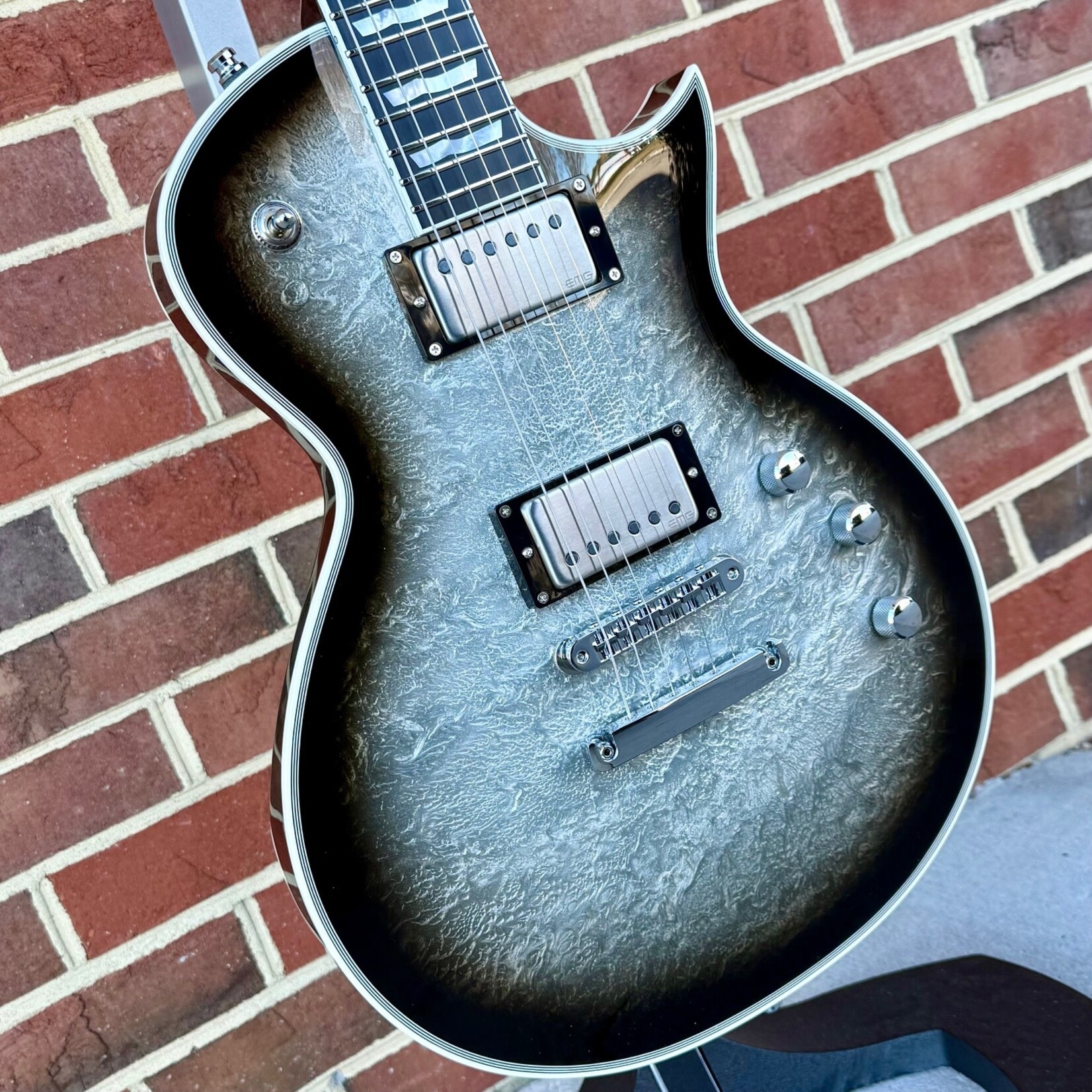 ESP ESP Original Series Eclipse Custom, Silver Liquid Metal Burst, EMG Het Set, Hardshell Case, SN# E7690252