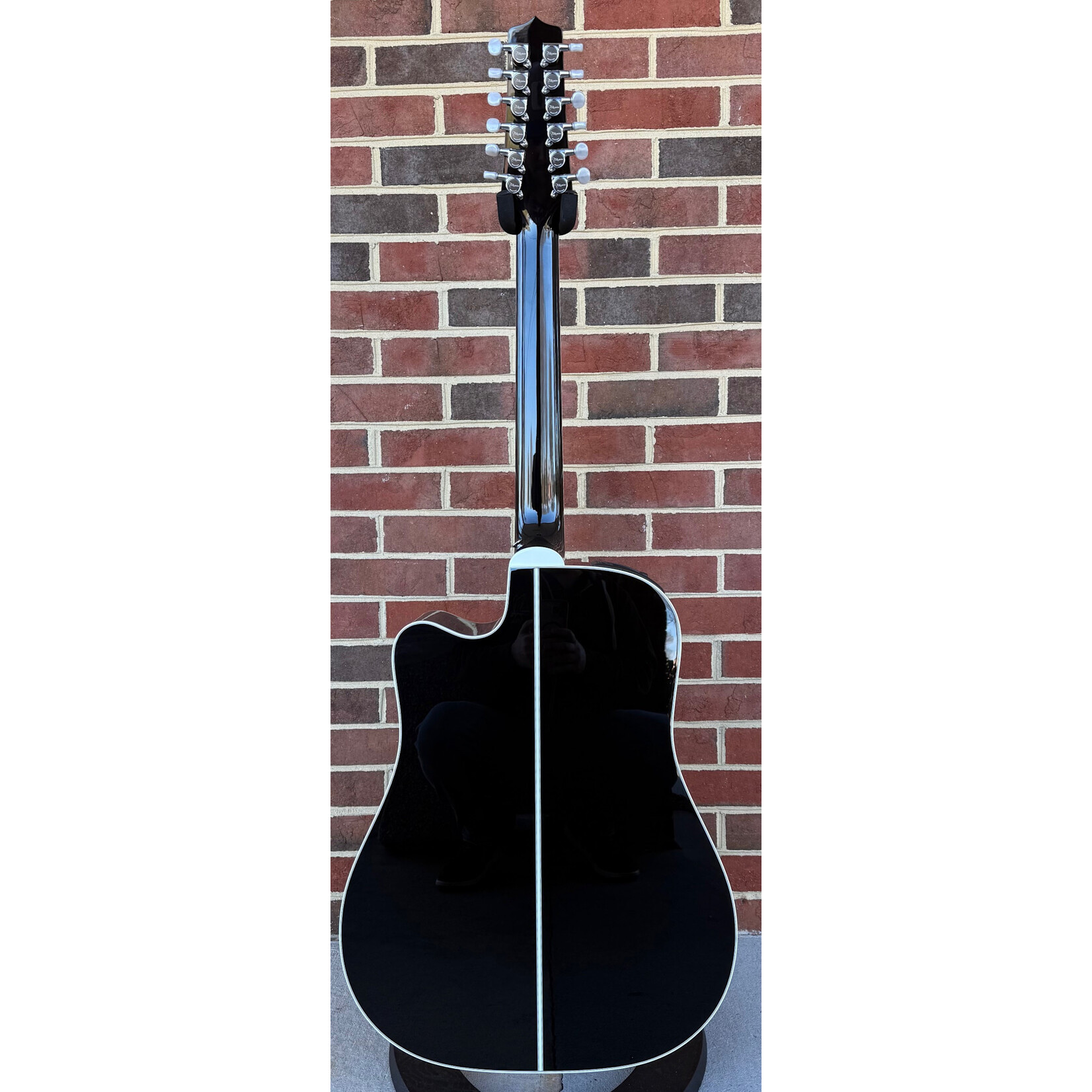 Takamine Takamine EF381DX, 12-String, Gloss Black, Solid Spruce Top, Maple Back & Sides, CT 4B II Preamp, Hardshell Case, SN# 63030255