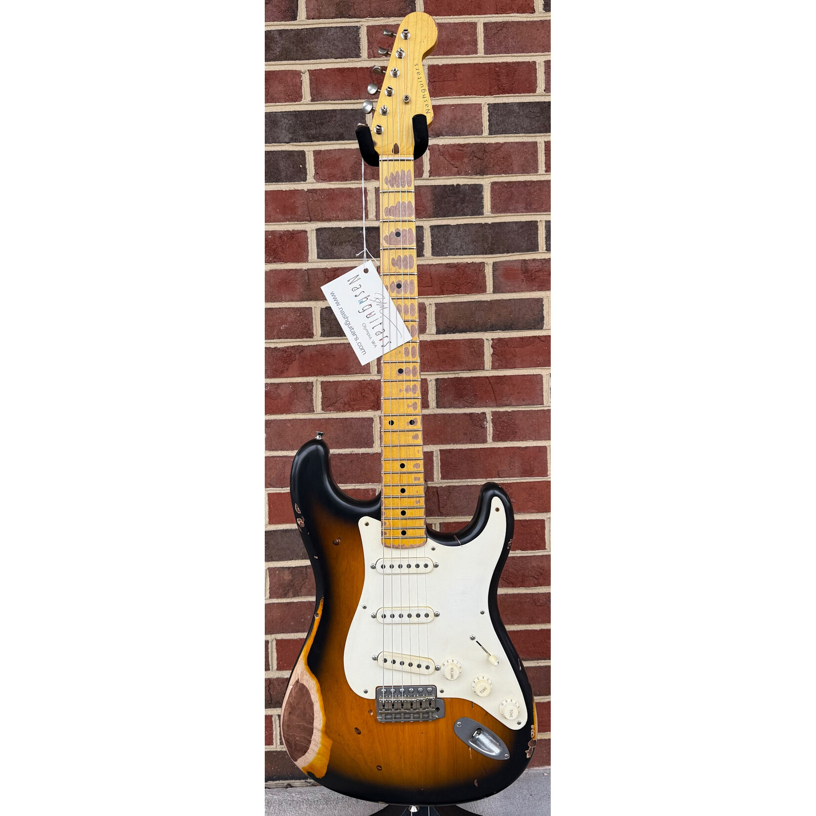 Nash Nash S-57, 2 Tone Burst, Ash Body, Heavy Aging, Maple Neck & Fretboard, Lollar Pickups, Hardshell Case