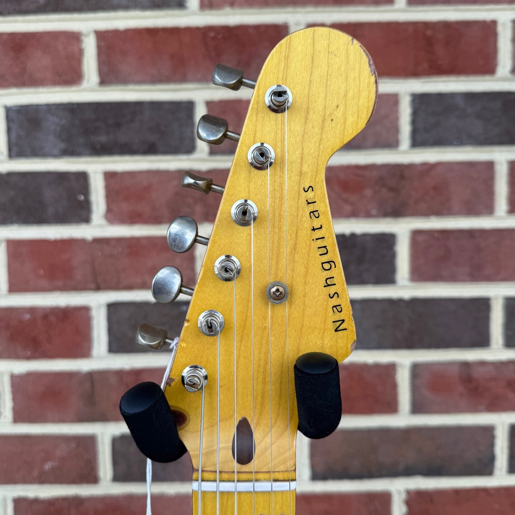 Nash Nash S-57, 2 Tone Burst, Heavy Aging, Ash Body, Maple Neck & Fretboard, Lollar Pickups, Hardshell Case