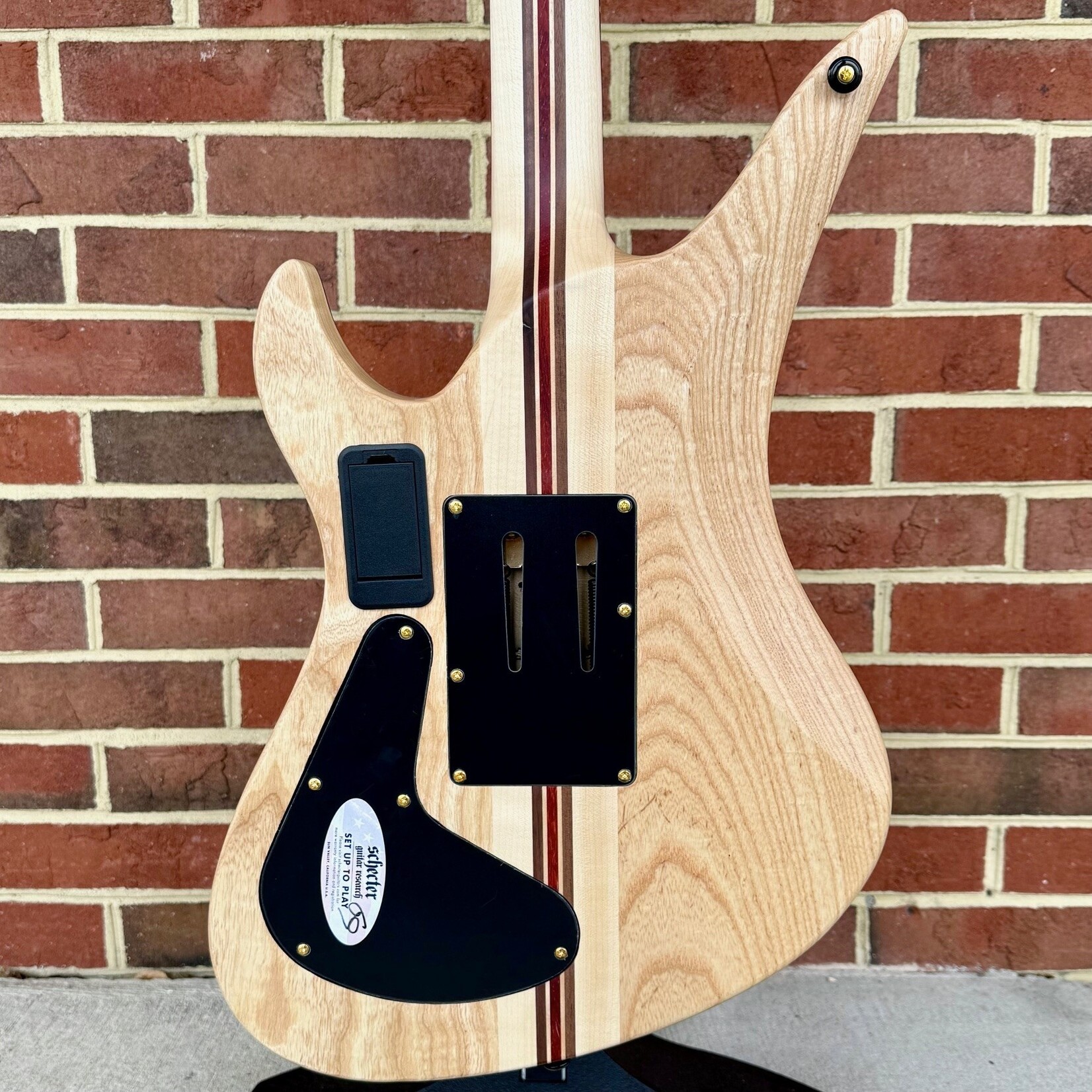 Schecter Guitar Research Schecter Avenger FR-S 50th Anniversary, Gold Burst, Floyd Rose Tremolo, Sustainiac Pickup System