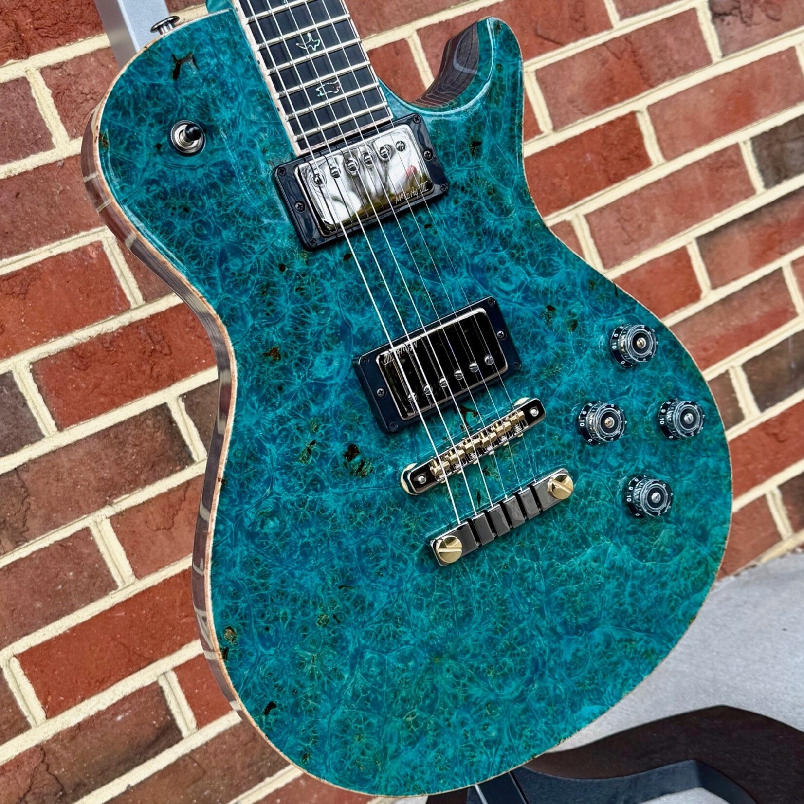 Paul Reed Smith Paul Reed Smith Private Stock McCarty SC56, Burl Maple Top, Swamp Ash Body, Flame Maple Neck, Ebony Fretboard, Hardshell Case