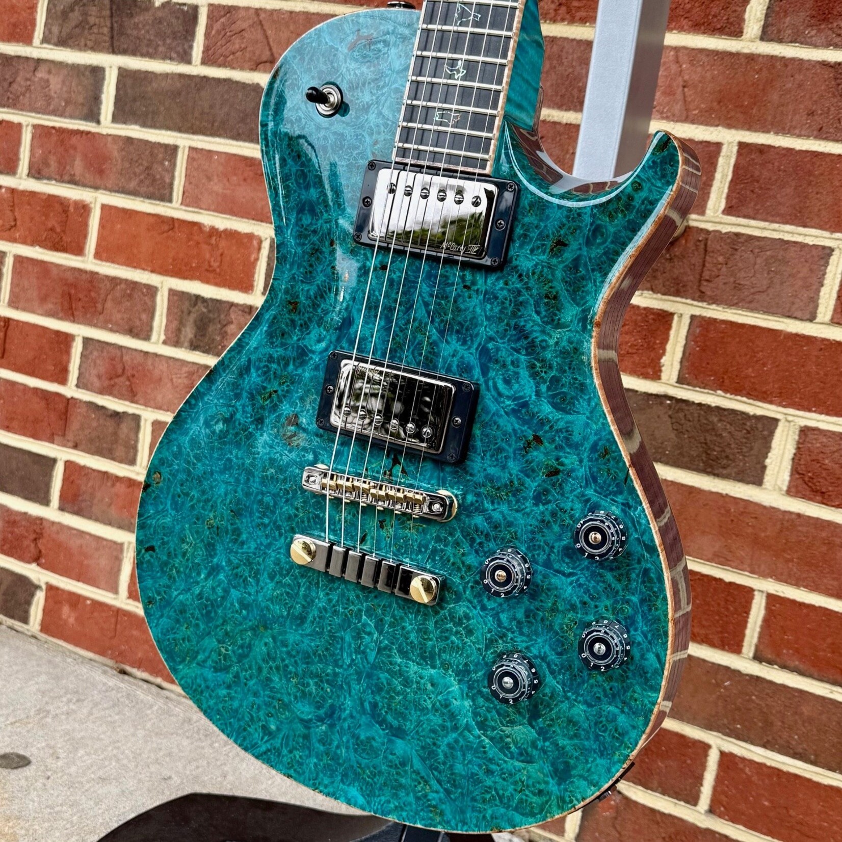 Paul Reed Smith Paul Reed Smith Private Stock SC56, Burl Maple Top, Swamp Ash Body, Flame Maple Neck, Ebony Fretboard, Hardshell Case