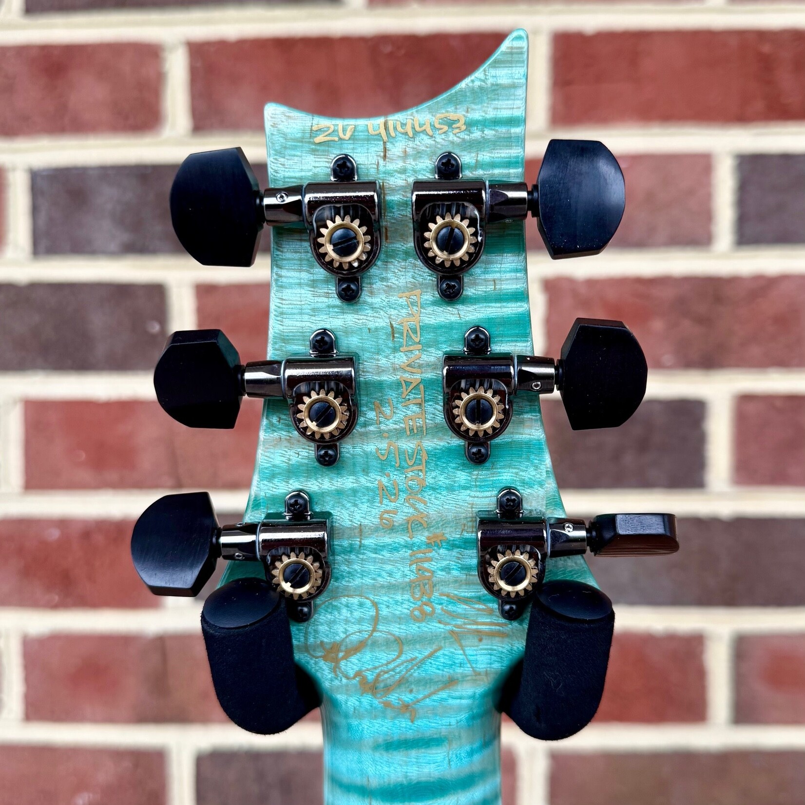 Paul Reed Smith Paul Reed Smith Private Stock McCarty SC56, Burl Maple Top, Swamp Ash Body, Flame Maple Neck, Ebony Fretboard, Hardshell Case