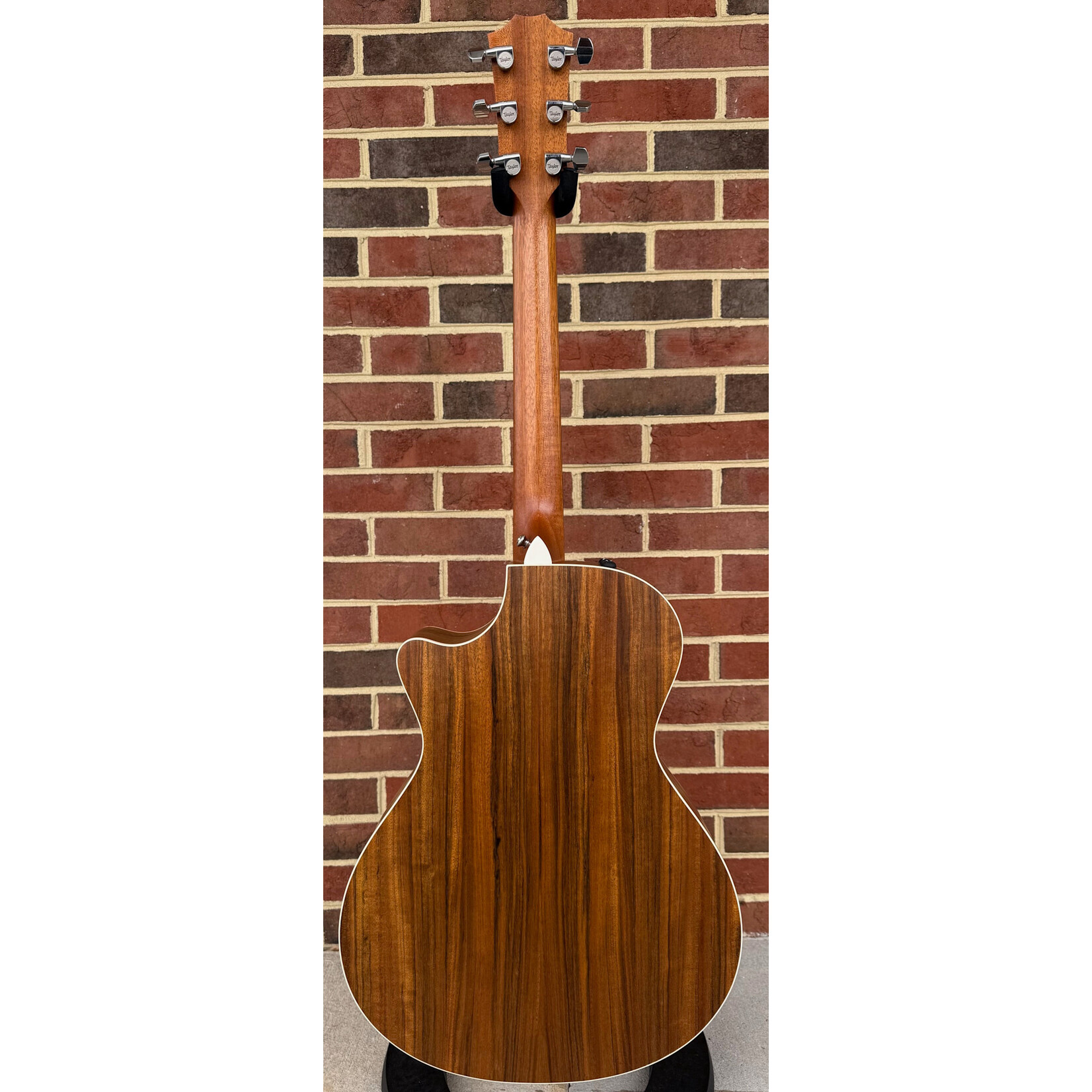 Taylor Taylor 412ce, Sitka Spruce Top, Ovangkol Back & Sides, ES System, Hardshell Case (USED)