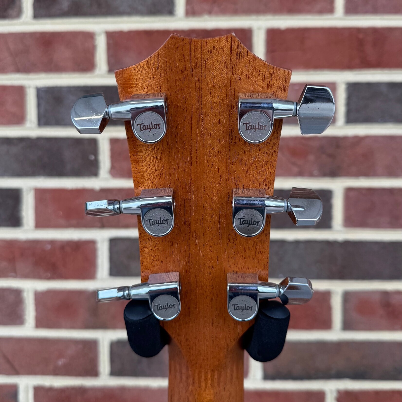 Taylor Taylor 412ce, Sitka Spruce Top, Ovangkol Back & Sides, ES System, Hardshell Case (USED)