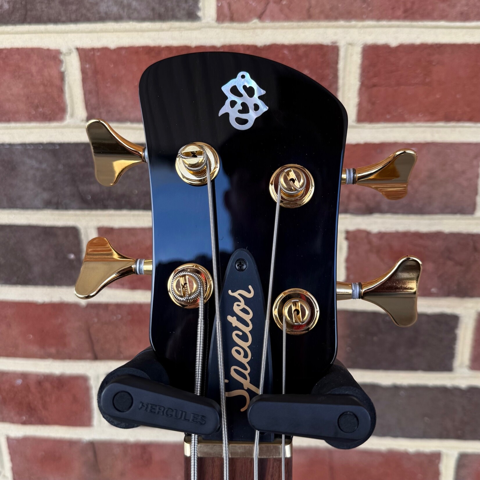 Spector Spector USA NAMM 2026 Brooklyn Era NS-2, Solid Master Grade Birdseye Maple Wings, 3pc Maple Neck, Pau Ferro Fretboard, Badass Bridge, HAZ 9v, TSA Case