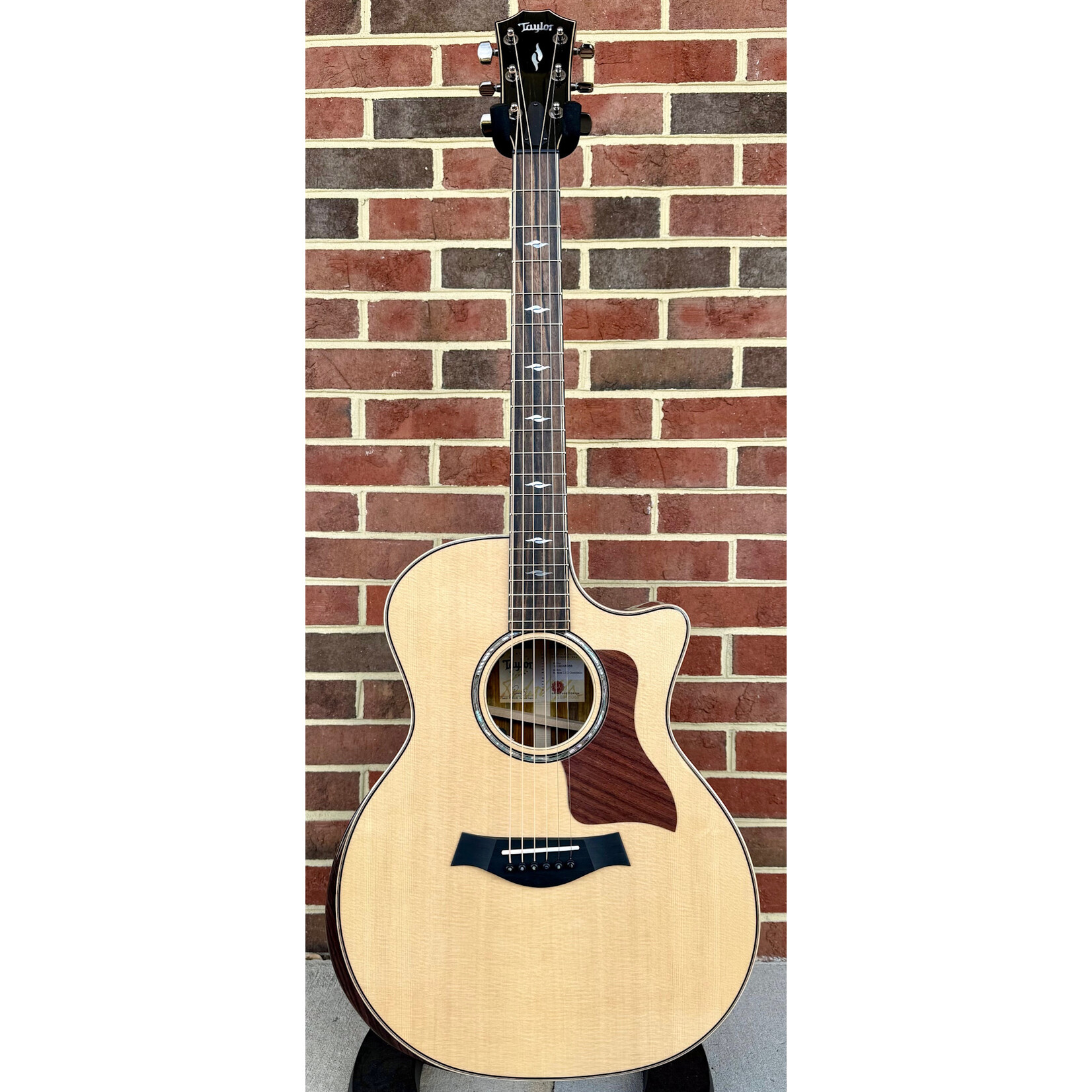 Taylor Taylor Next Generation 814ce LTD Cocobolo, Sitka Spruce Top, Cocobolo Back & Sides, Scalloped V-Bracing, Claria System Electronics, Hardshell Case