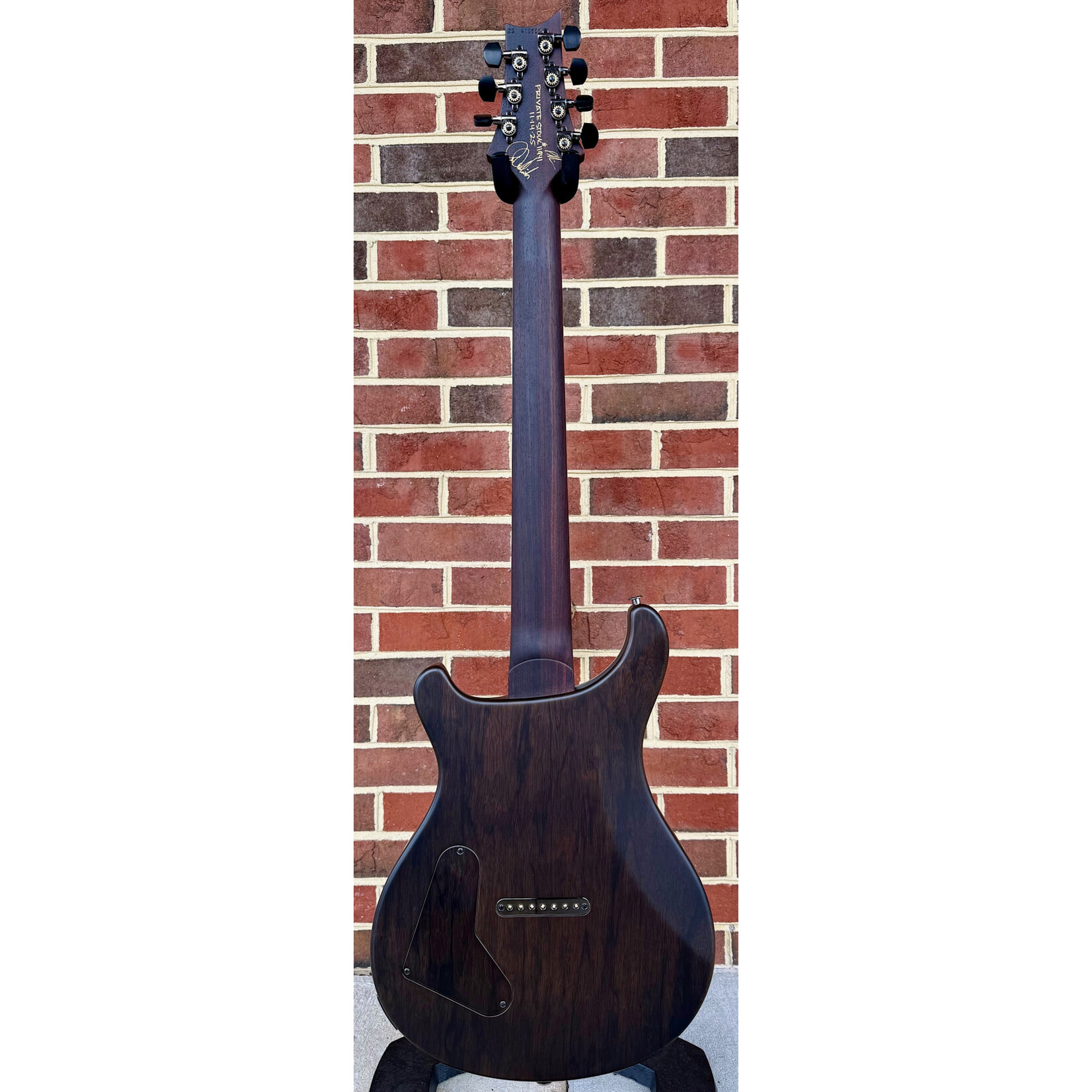 Paul Reed Smith Paul Reed Smith Private Stock Custom 24 7-String, Buckeye Burl Top, Black Limba Body, AAA East Indian Rosewood Neck, Pale Moon Ebony Fretboard, Velvetrone Ironside + Solium Pickups, Hardshell Case