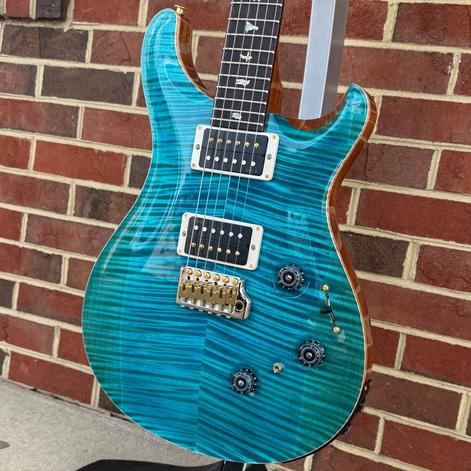 Paul Reed Smith Paul Reed Smith Custom 24 Piezo, 10-Top, Carroll Blue, Pattern Thin Neck, DMO Pickups, Hardshell Case