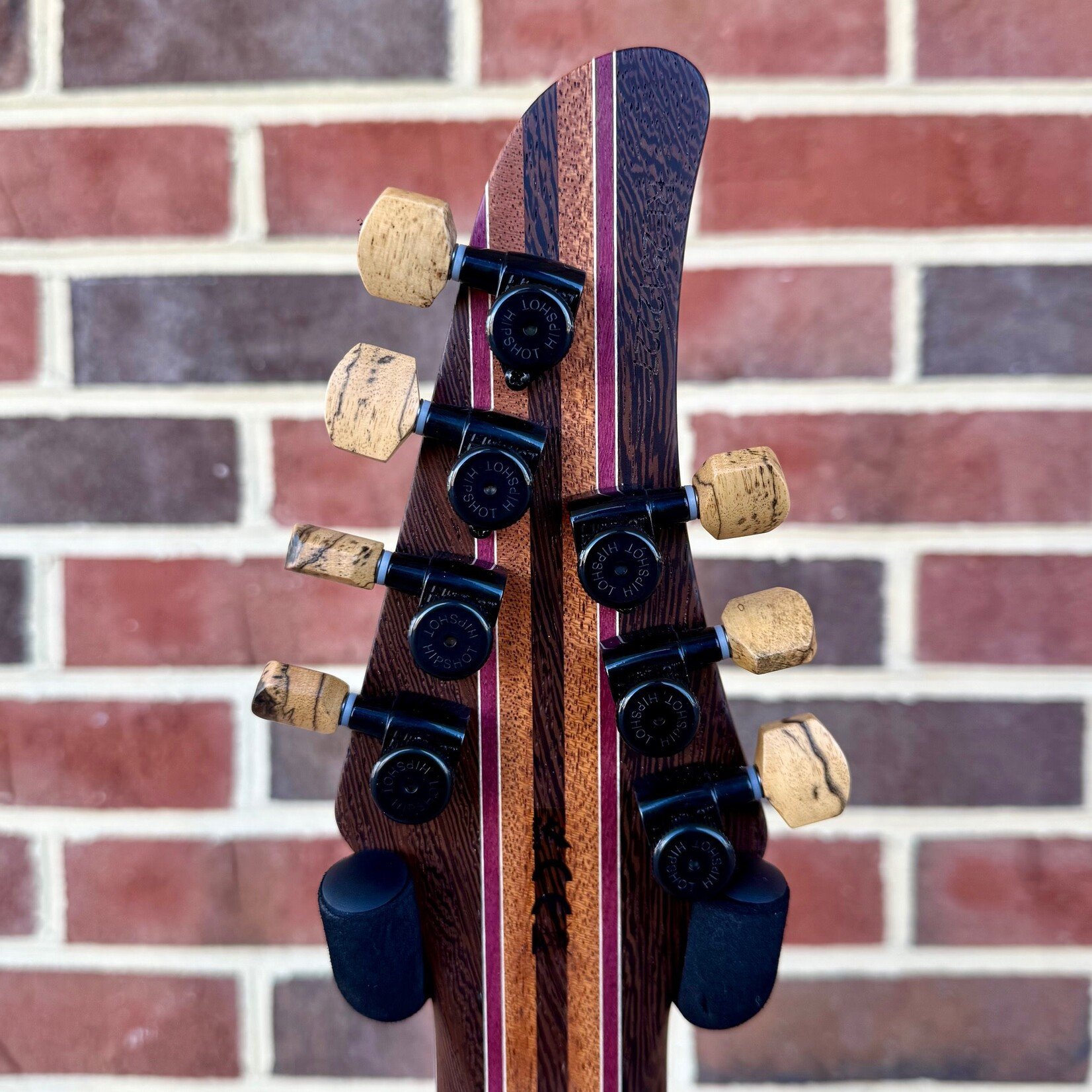 Mayones Mayones Regius Core 7 B27, Supernova Orange, 4A Burl Maple Top, Black Limba Body, 4A Pale Moon Ebony Fretboard, Matching Wood Knobs, Velvetrone Pickups, Mayones Deluxe Hybrid Case