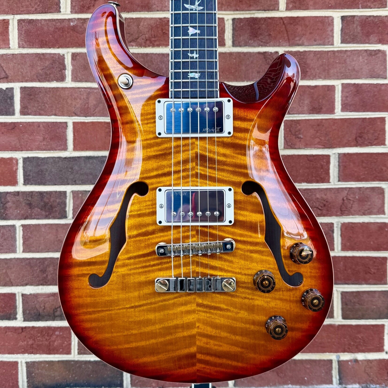 Paul Reed Smith Paul Reed Smith McCarty 594 Hollowbody II, Dark Cherry Sunburst, McCarty III TCI Pickups, Hardshell Case