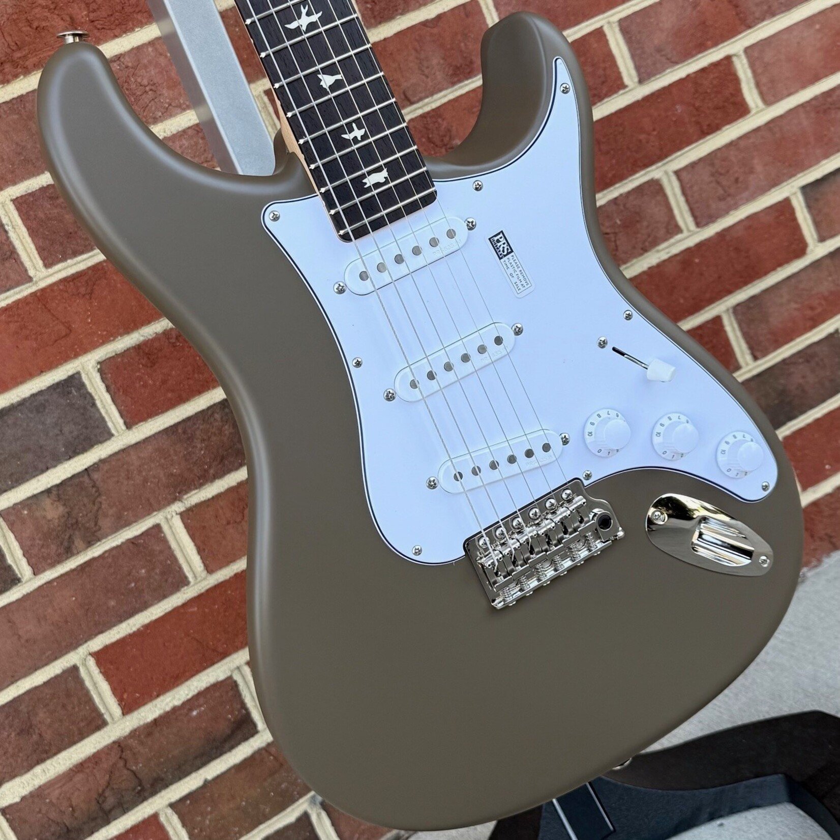 Paul Reed Smith Paul Reed Smith John Mayer Silver Sky, Mojave Brown Satin, Rosewood Fretboard, Gig Bag