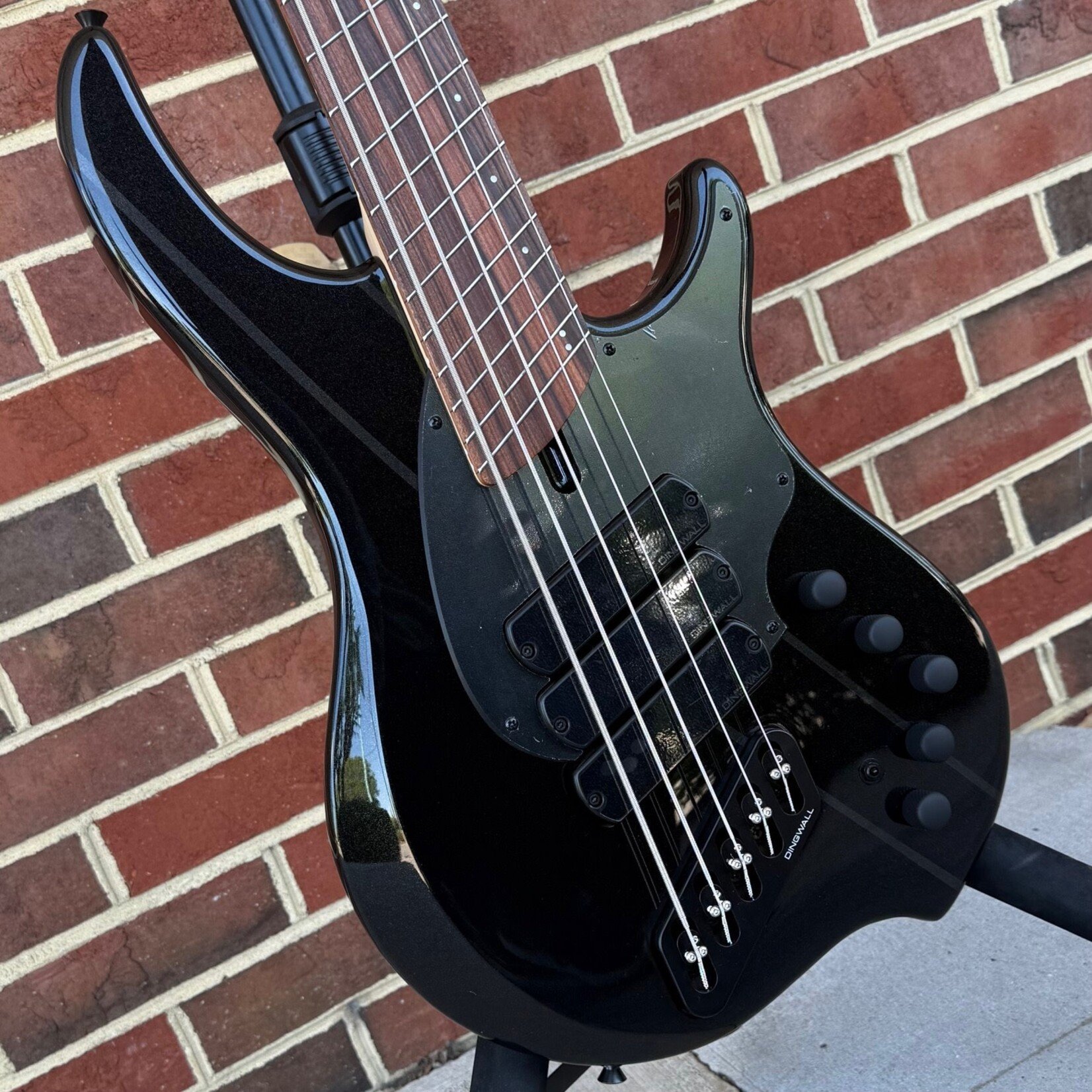 Dingwall Dingwall JT3 5-String John Taylor Signature Model, Stealth Black w/ Rio Stripes, Nyatoh Body, Maple Neck, Pau Ferro Fretboard, Matching Headstock, Neve Preamp, Gig Bag, SN# 20676