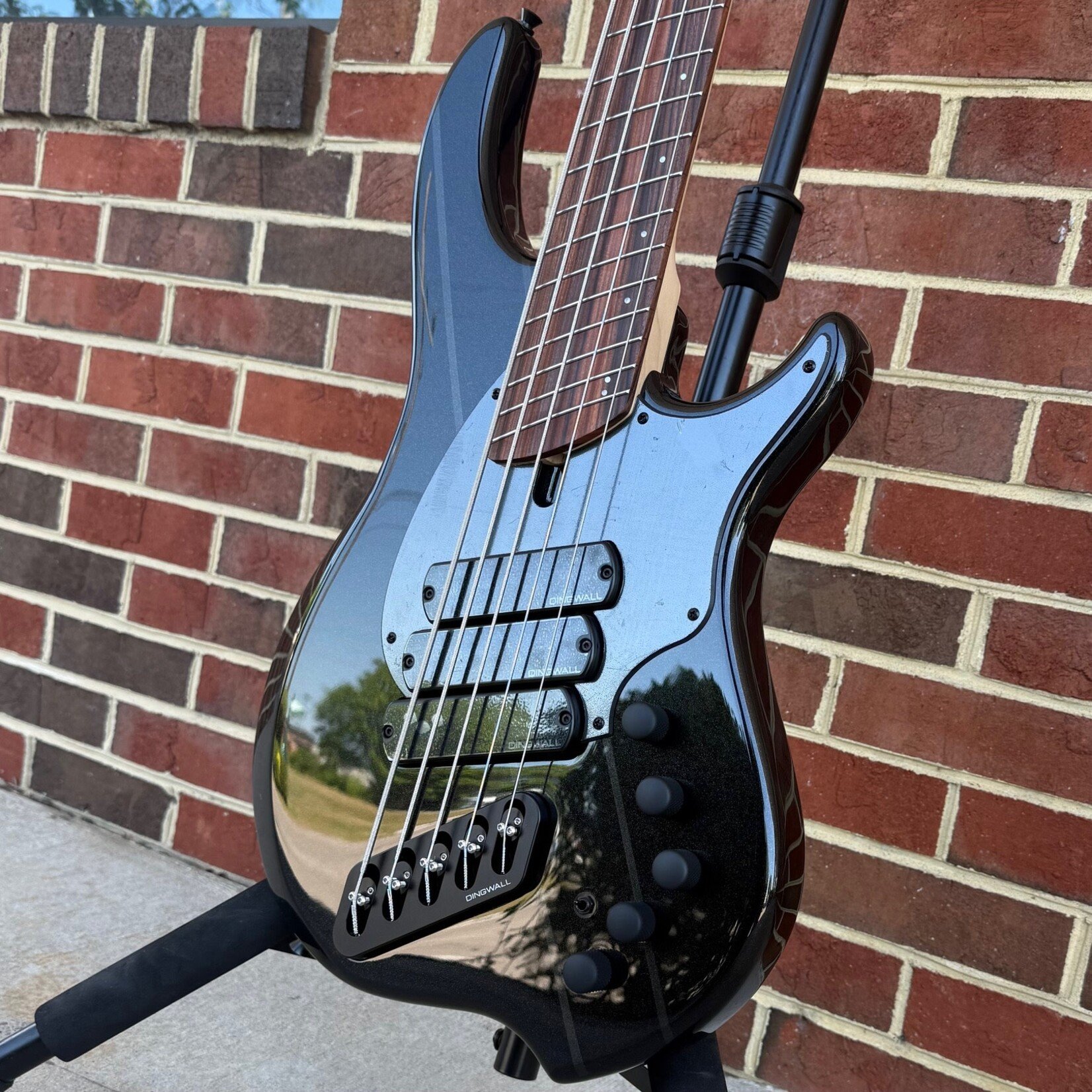 Dingwall Dingwall JT3 5-String John Taylor Signature Model, Stealth Black w/ Rio Stripes, Nyatoh Body, Maple Neck, Pau Ferro Fretboard, Matching Headstock, Neve Preamp, Gig Bag, SN# 20676