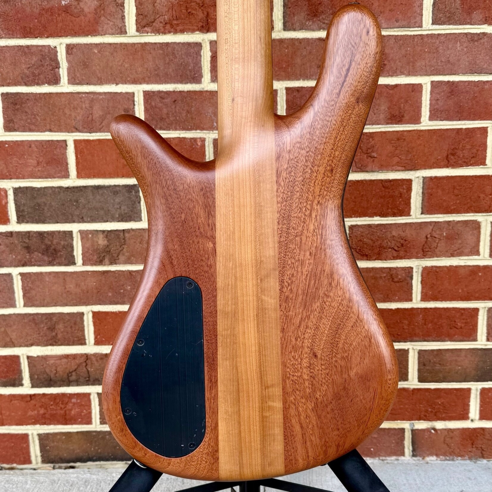Spector Spector USA NS-2, Natural Blackburst, Maple Burl Top, Mahogany Body, Ebony Fretboard, Mother of Pearl Dot Inlays, EMG PX/JX Pickups, HAZ 18-volt Preamp, TSA Case