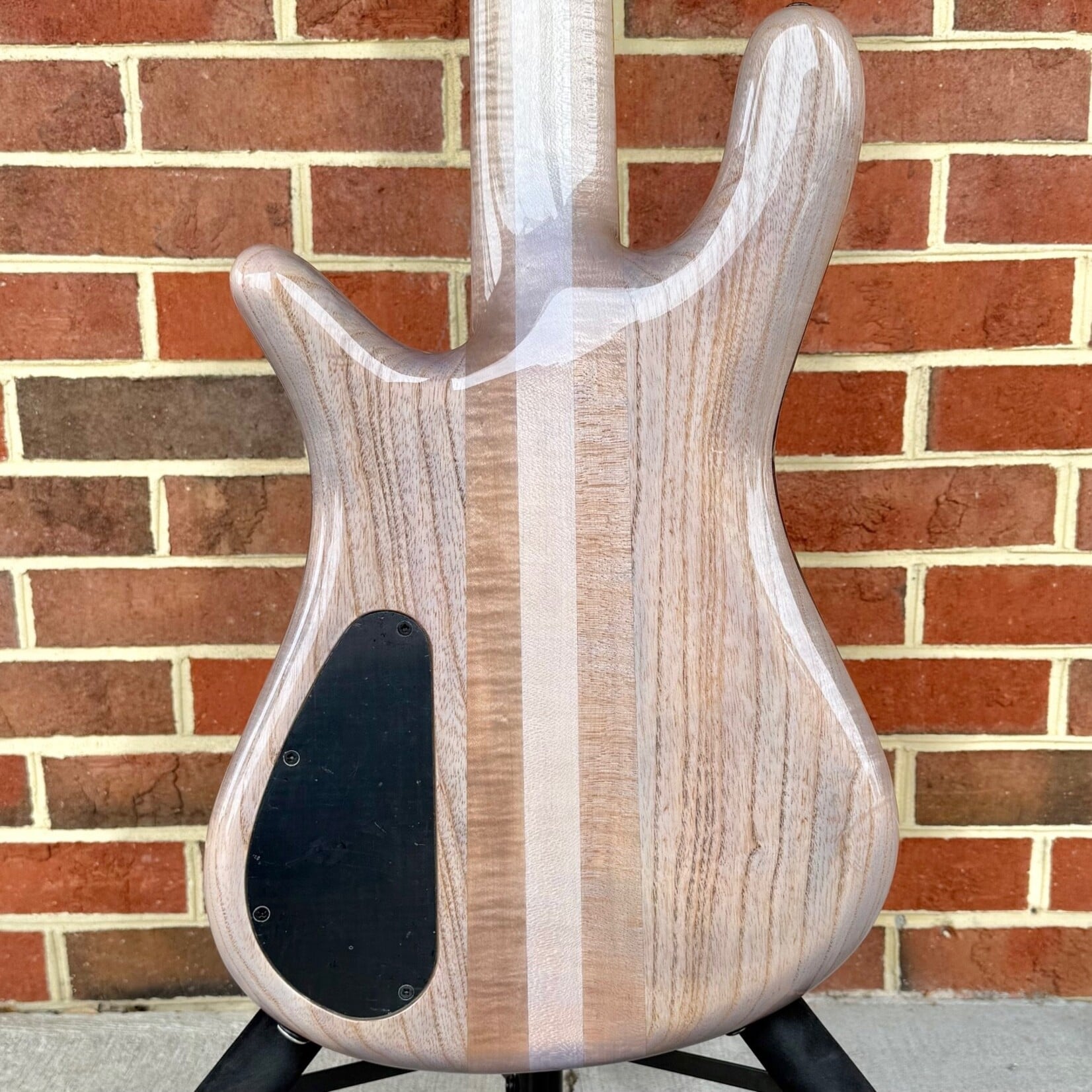 Spector Spector USA NS-5XL, Natural to Purple Burst, Maple Burl Top, Swamp Ash Body, 3pc Maple Neck, Pale Moon Ebony Fretboard, Black Mother of Pearl Crown Inlays, EMG P5X/SJ5X Pickups, HAZ 9-Volt, TSA Case