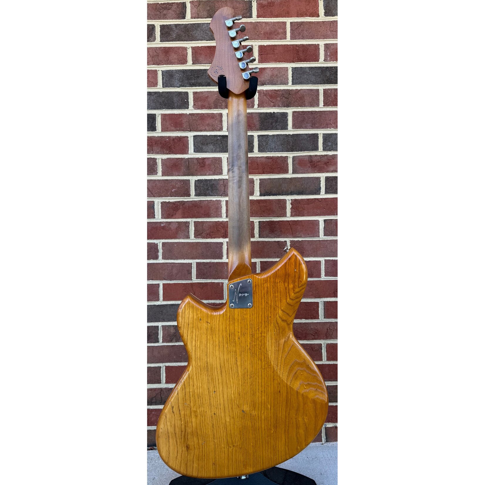 Novo Guitars Novo Guitars Miris JHH Dealer LTD, Cat's Eye Burst, Flame Maple Top, Swamp Ash Body, Lollar Low Wind Imperial Pickups, Novo Deluxe Gig Bag