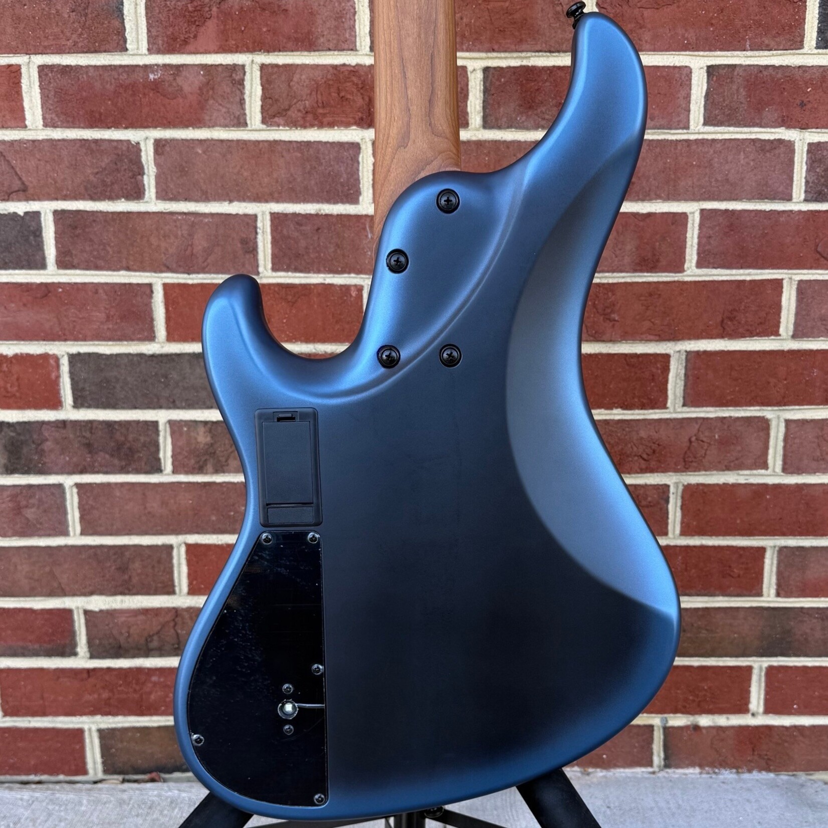 Ibanez Ibanez Mode MDM1000, 4-String Bass, Midnight Arctic Ocean Matte, Roasted Maple Neck, Alder Body, Gig Bag