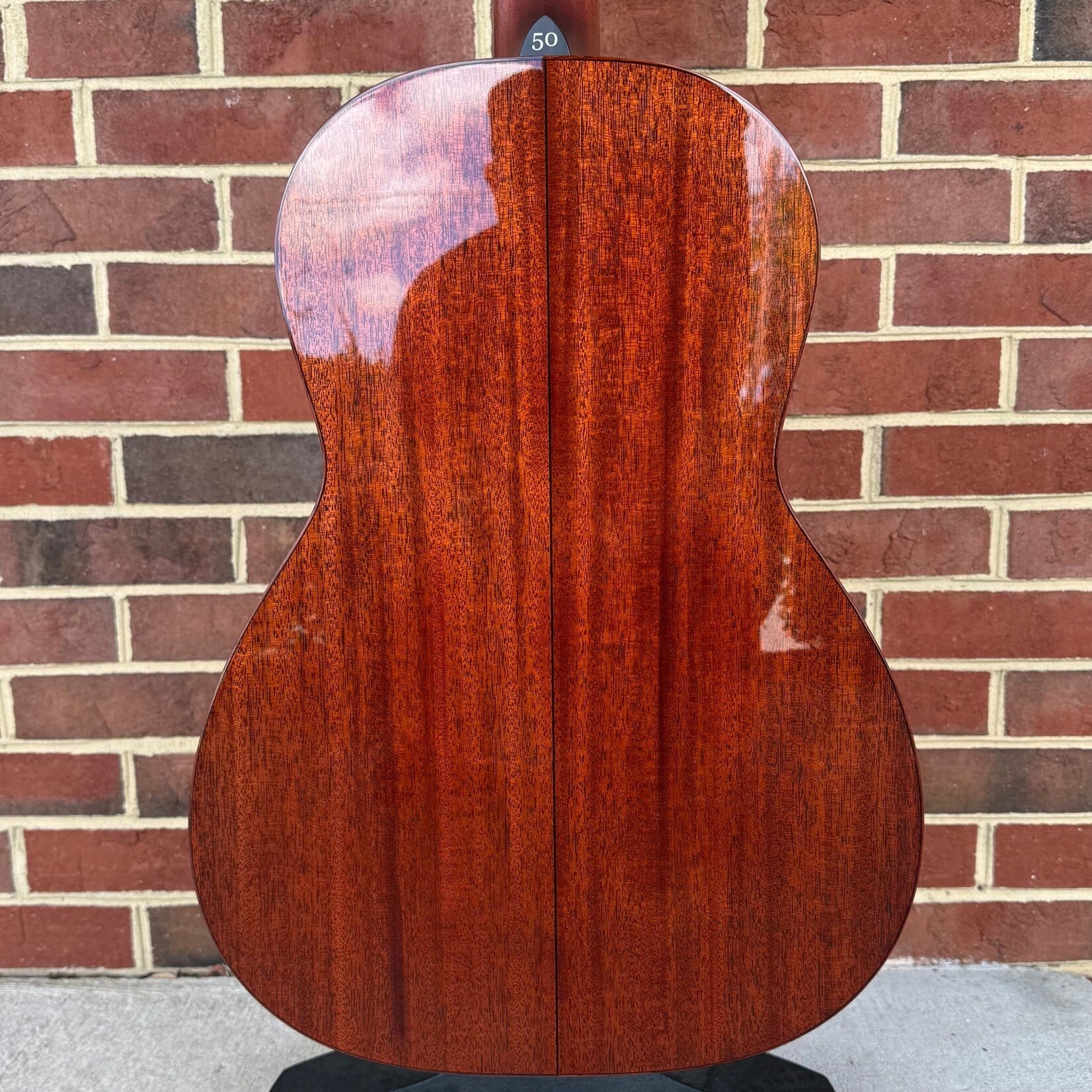 Santa Cruz Guitar Co. Santa Cruz 50th Anniversary Limited Edition 1929 OO, Mahogany Top, Mahogany Back & Sides, Hardshell Case