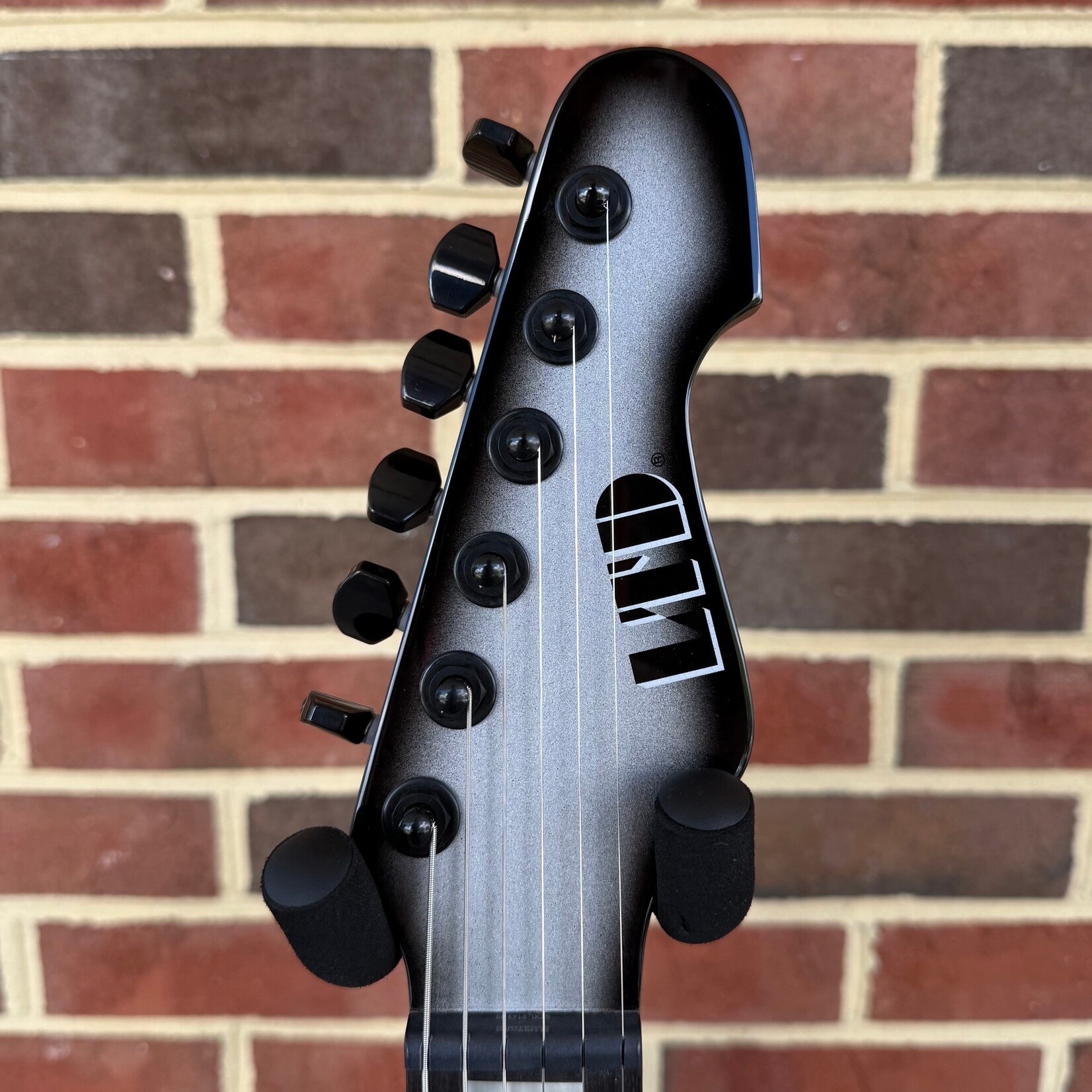 LTD ESP LTD JD-I, Joe Duplantier Signature Model, Silver Sunburst, Stainless Steel Frets, Locking Tuners, Dimarzio JD Fortitude Pickup, Hardshell Case