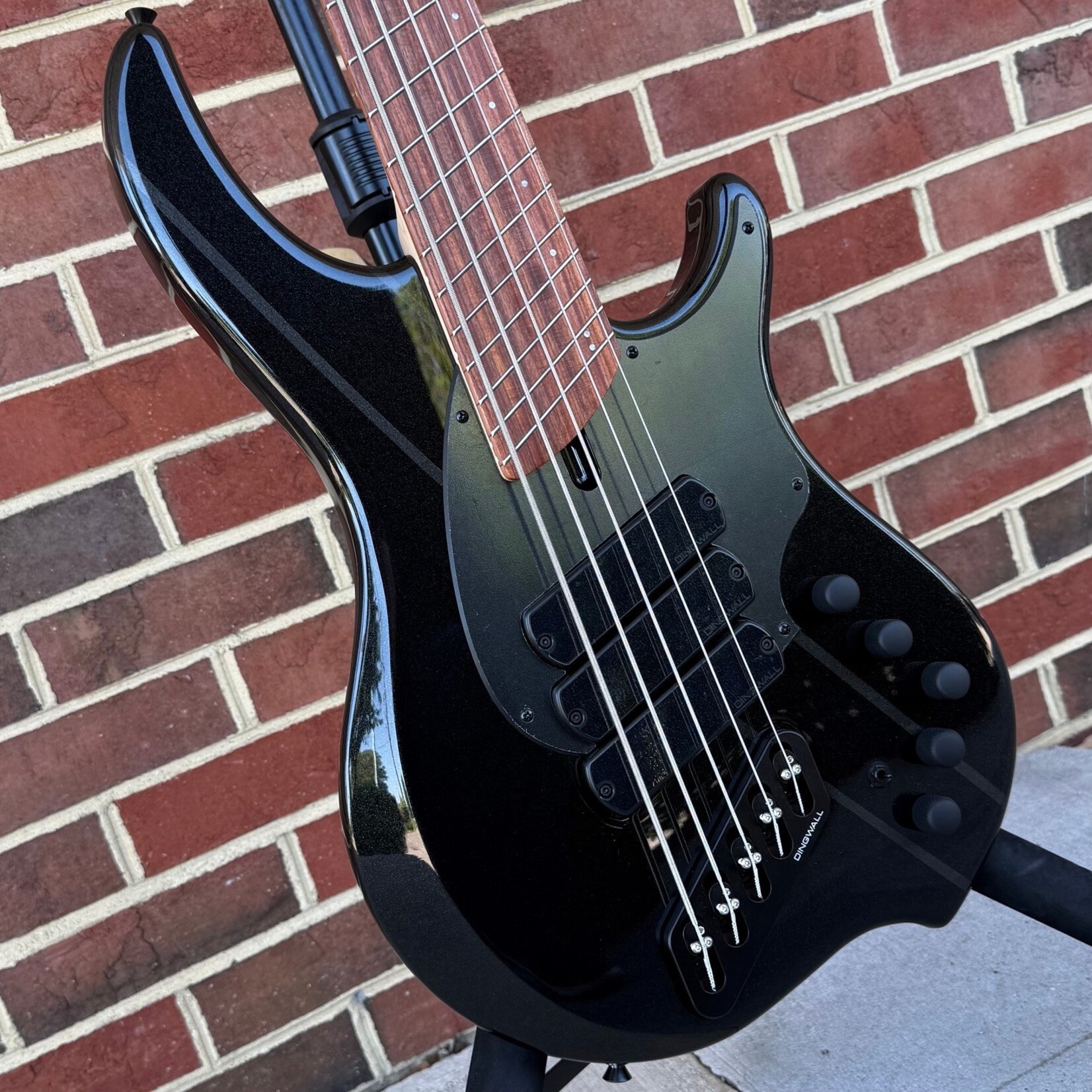 Dingwall Dingwall JT3 5-String John Taylor Signature Model, Stealth Black w/ Rio Stripes, Nyatoh Body, Maple Neck, Pau Ferro Fretboard, Matching Headstock, Neve Preamp, Gig Bag, SN# 20681