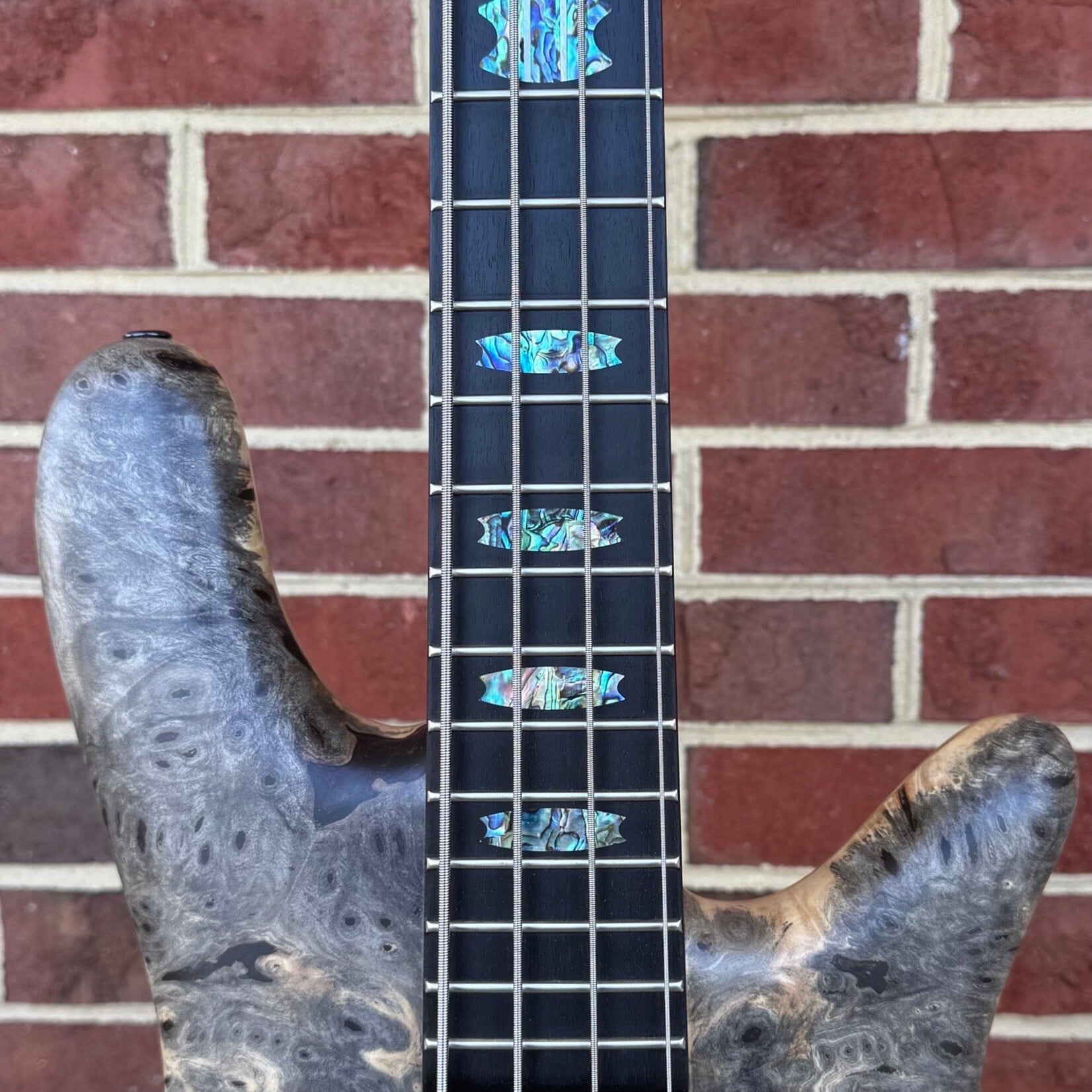 Spector Spector USA NS-2, Buckeye Burl Top, Swamp Ash Body, 3pc Maple Neck, Ebony Fretboard, Abalone Crown Inlays, EMG PX/JX Set, HAZ 18-Volt, TSA Case