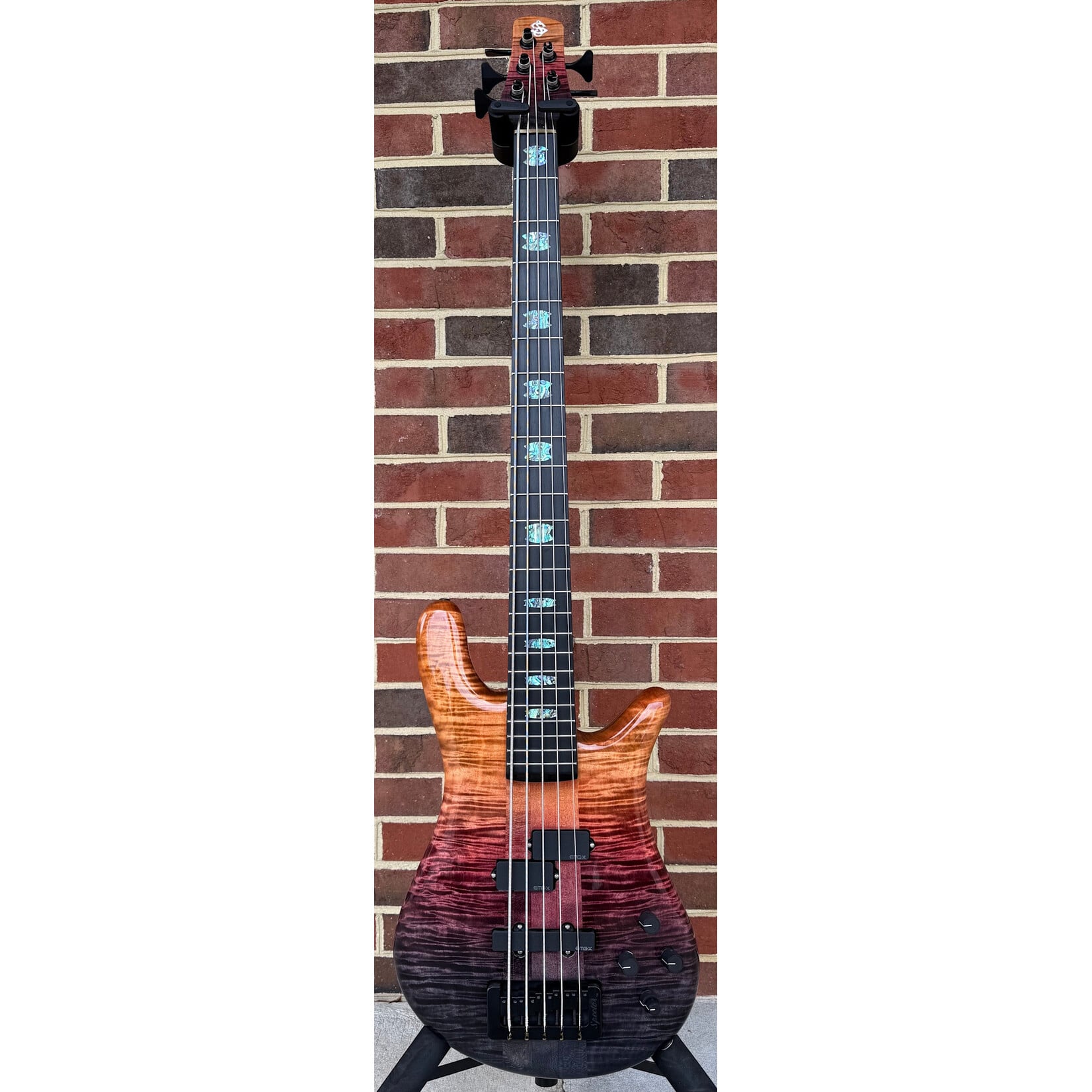 Spector Spector USA NS-5XL, Autumn Sunset, Flame Maple Top, Maple Body, 3pc Maple Neck, Ebony Fretboard, Abalone Crown Inlays, EMG P5X/J5X Pickups, Spector HAZ 18v Preamp, TSA Case