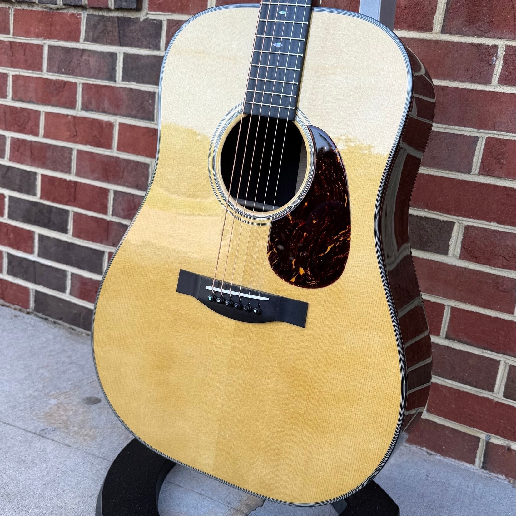 Santa Cruz Guitar Co. Santa Cruz Custom D, German Spruce Top - Vintage Tint, African Blackwood Back & Sides, Black Binding, Koa Back Strip and Tail Strip, 45 Style Abalone Inlays, Hardshell Case
