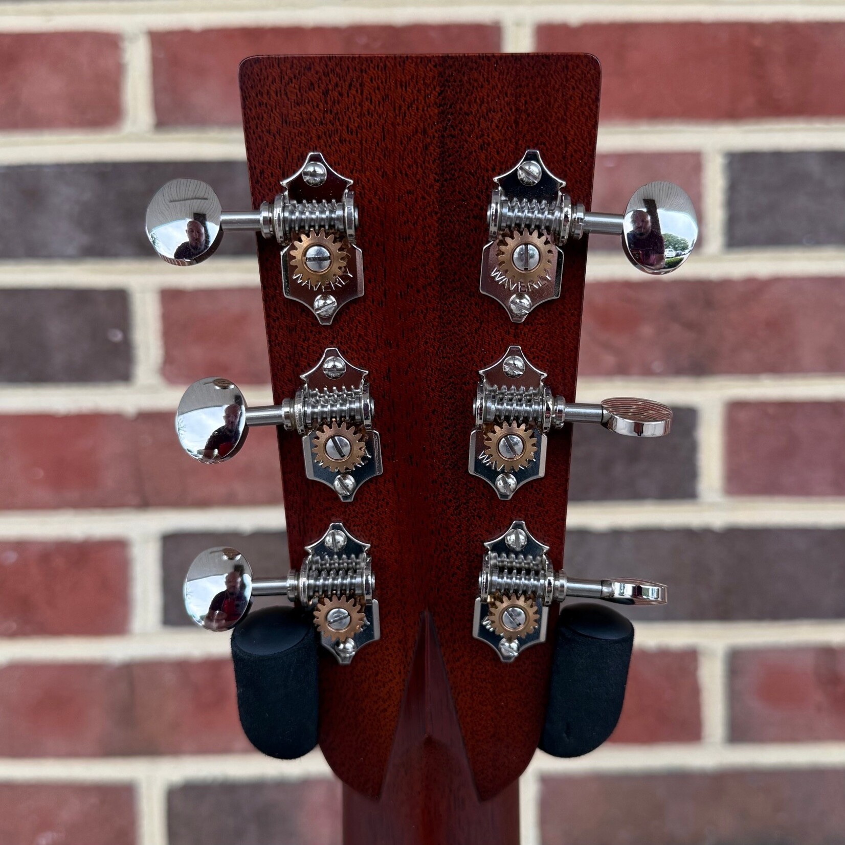 Santa Cruz Guitar Co. Santa Cruz Custom D/PW, Sitka Spruce Top, East Indian Rosewood Back & Sides, Adirondack Bracing w/ Hot Hide Glue, Ebony Fretboard & Bridge, Hardshell Case